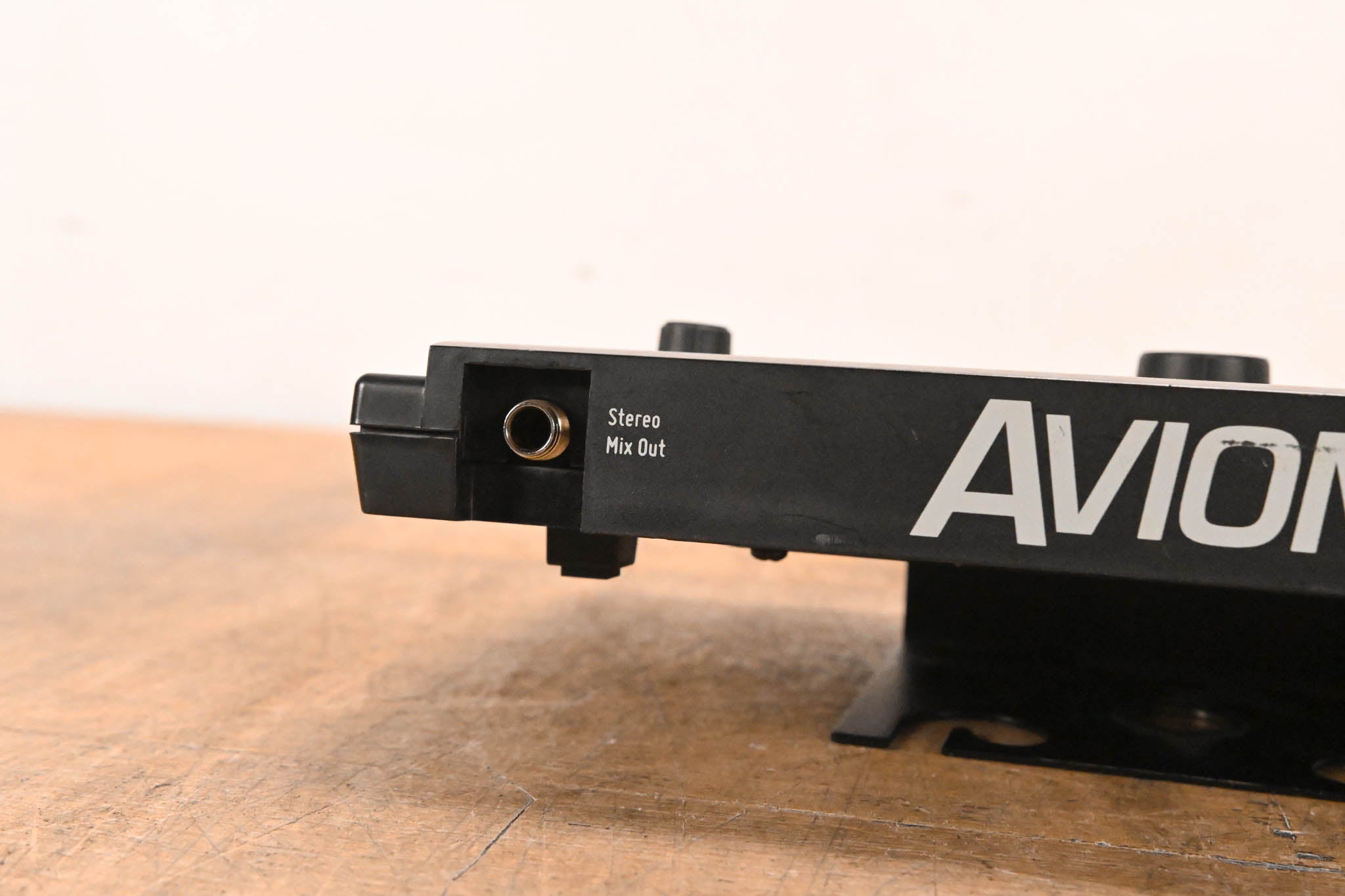 Aviom A320 16-Channel Personal Mixer