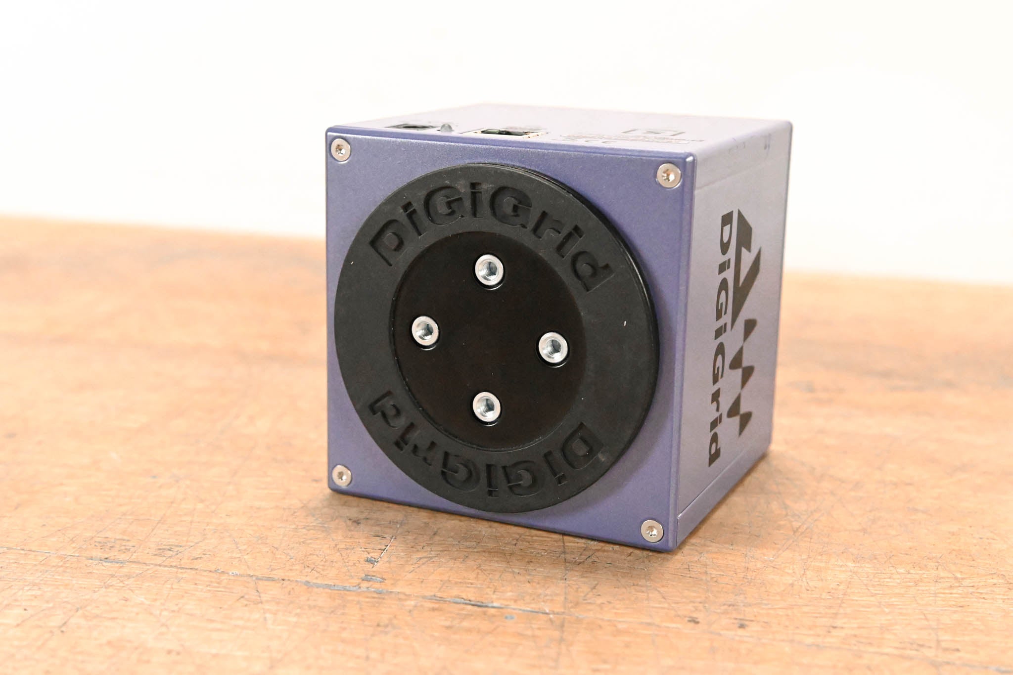 Waves DigiGrid S Gigabit Ethernet Switch with PoE (NO POWER SUPPLY)