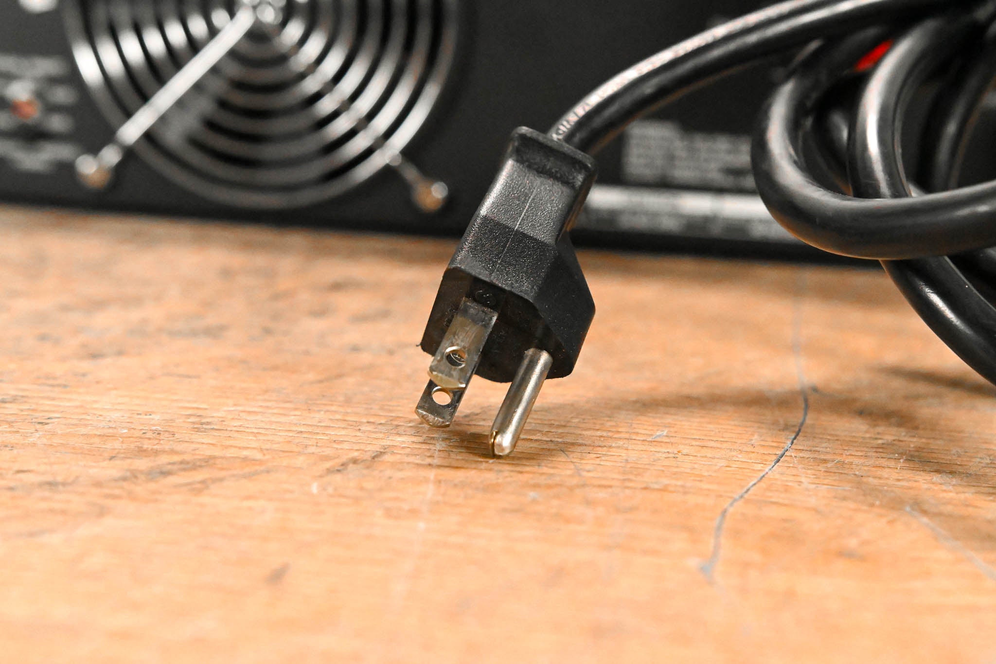 Carver PX1450 2-Channel Power Amplifier