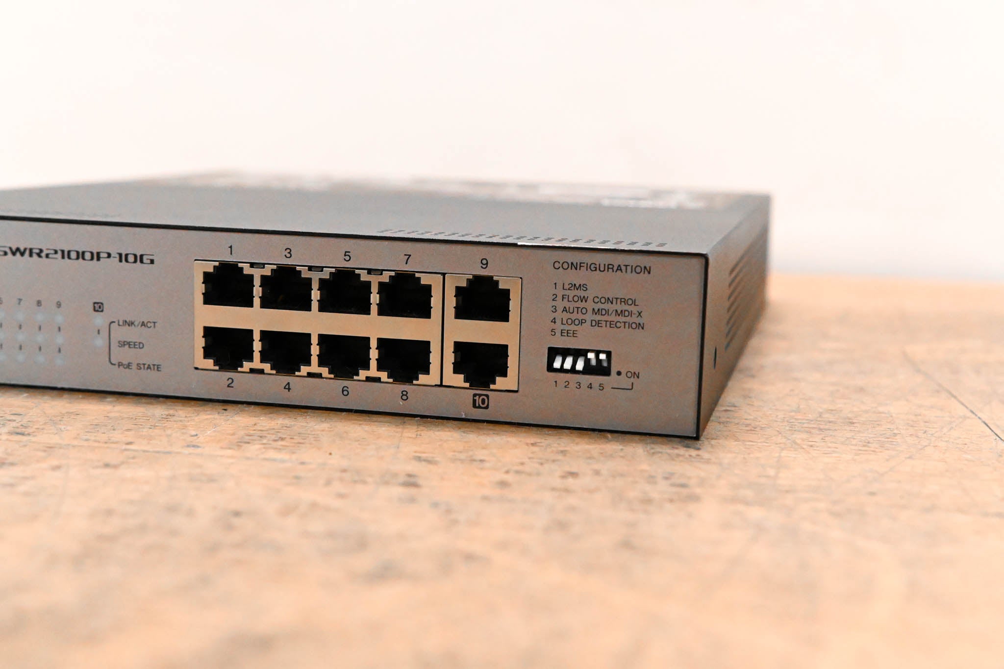 Yamaha SWR2100P-10G 10-port L2 Network Switch with PoE