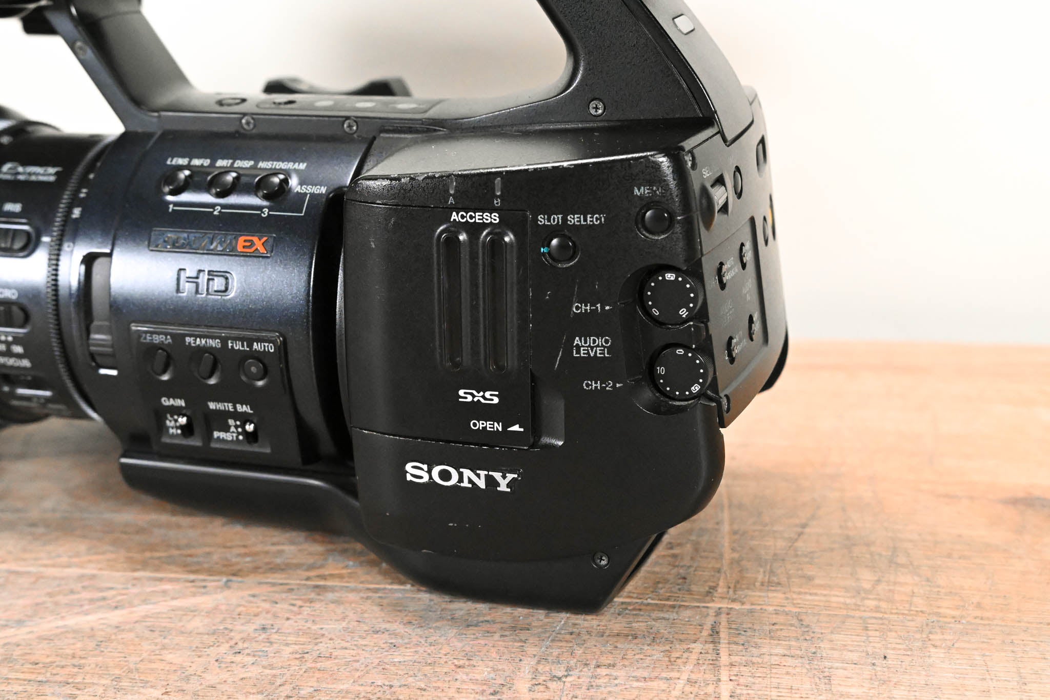 Sony PMW-EX1 XDCAM HD Camcorder