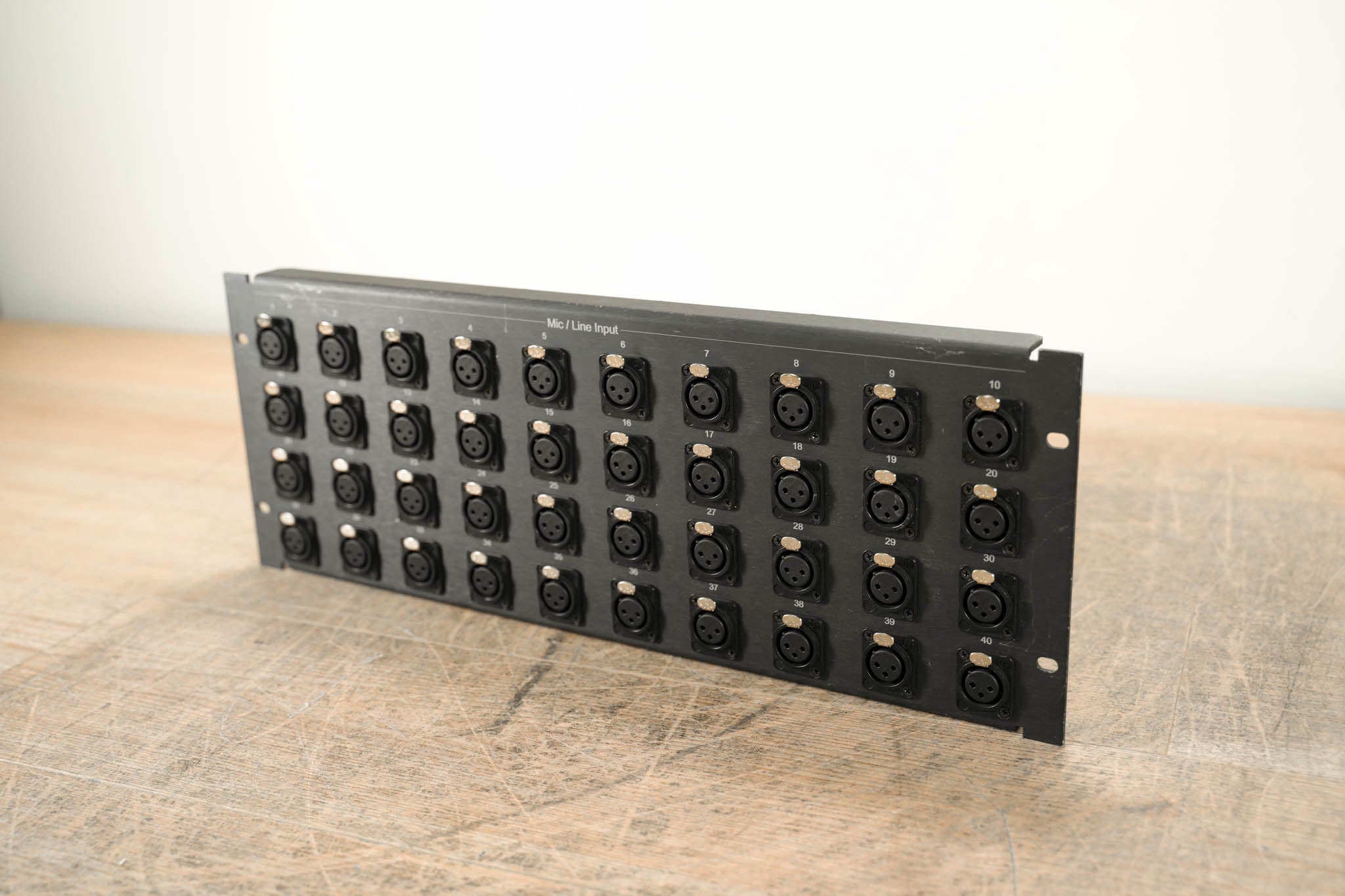 Unbranded 40-Channel Female XLR Patch Panel