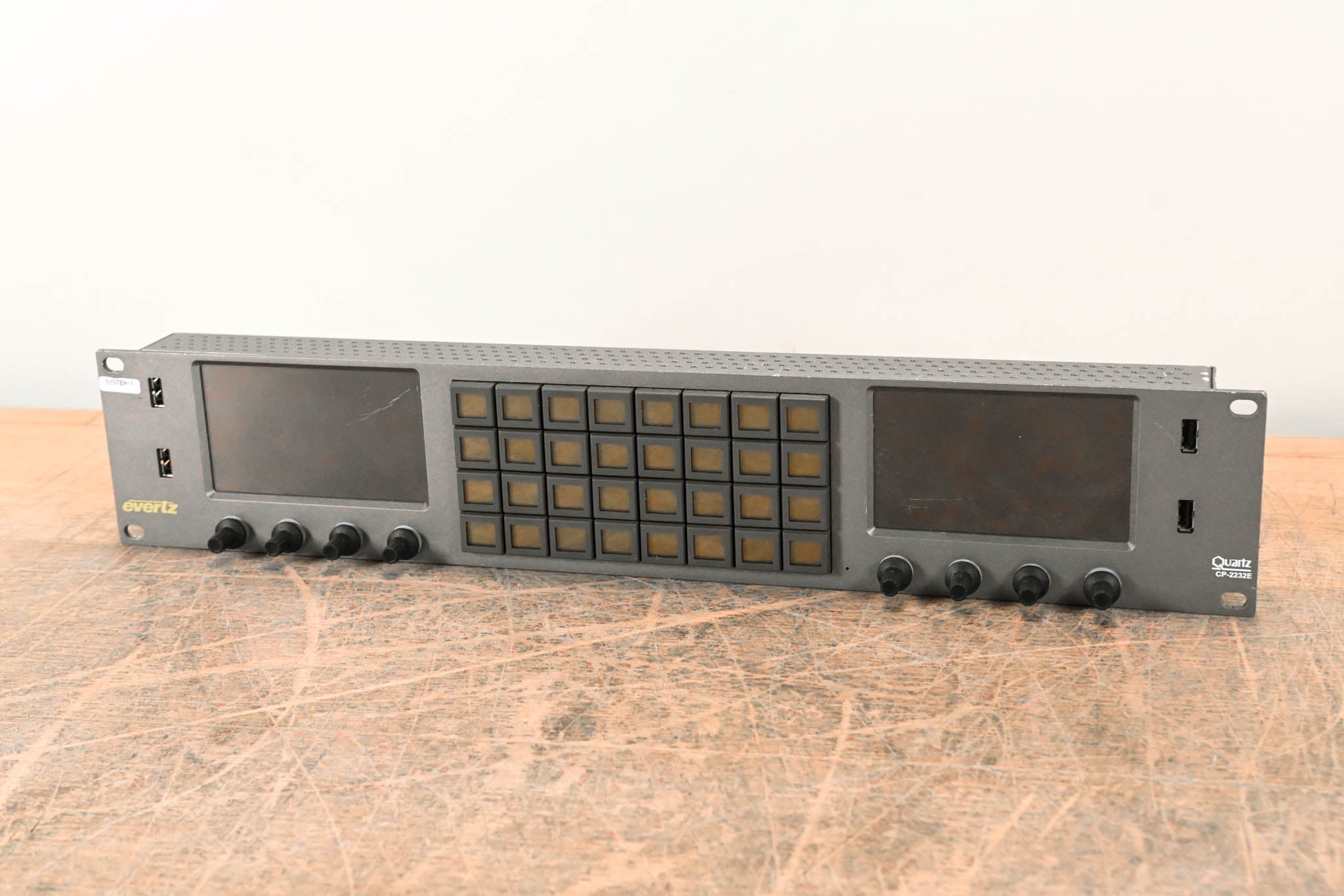 Evertz CP-2232E 2RU Advanced System Control Panel with 32 LCD Buttons ...