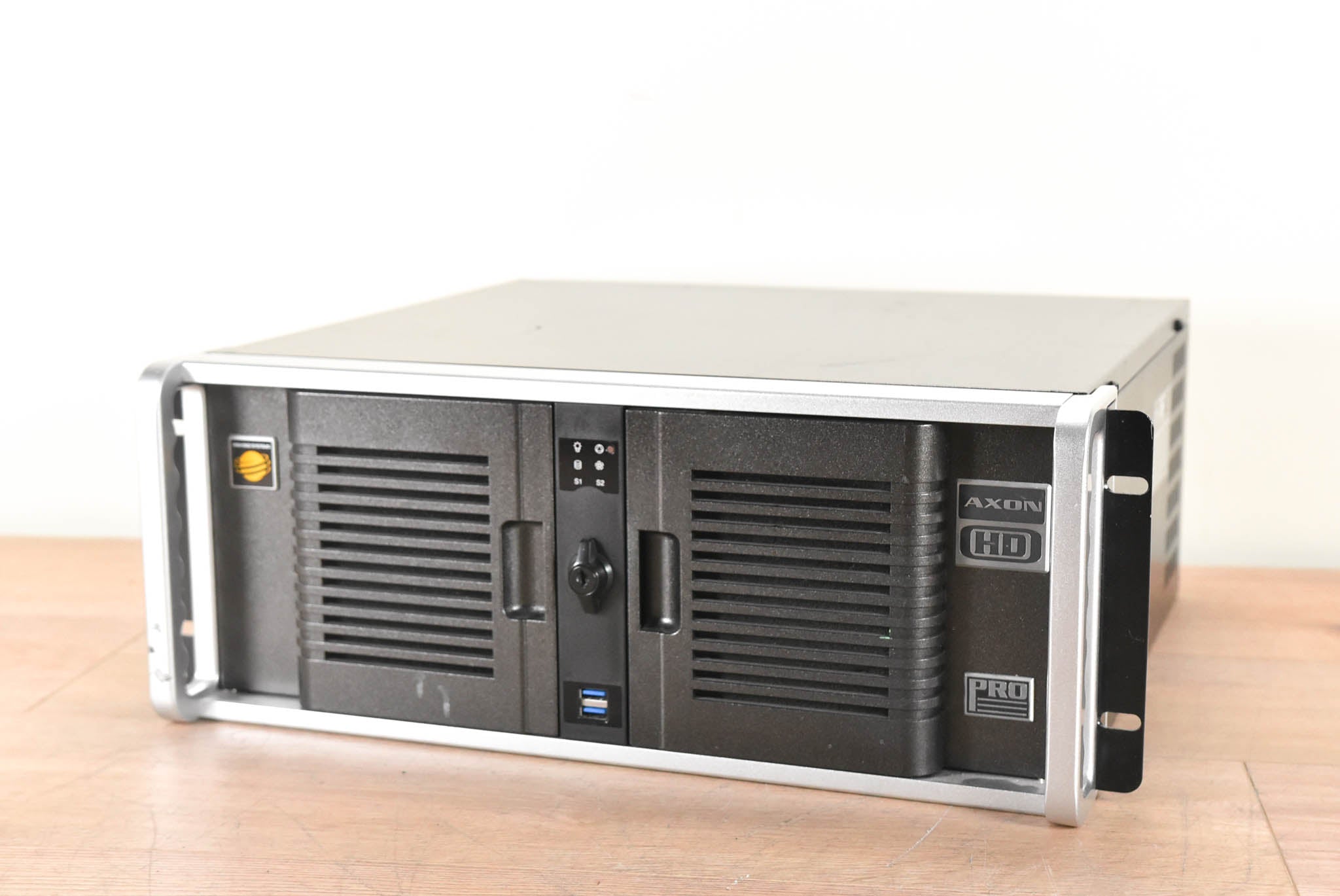 High End Systems Axon HD Pro Media Server