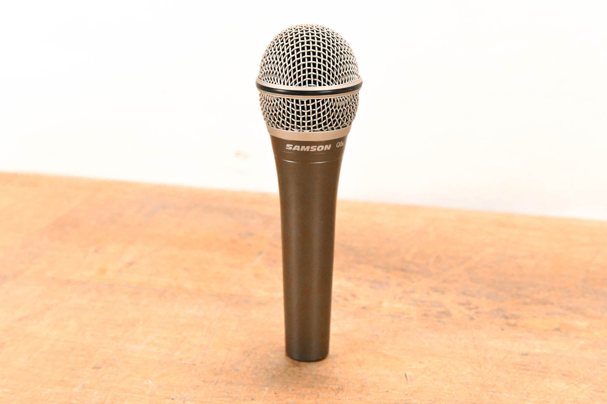 Samson Q8x Supercardioid Dynamic Microphone