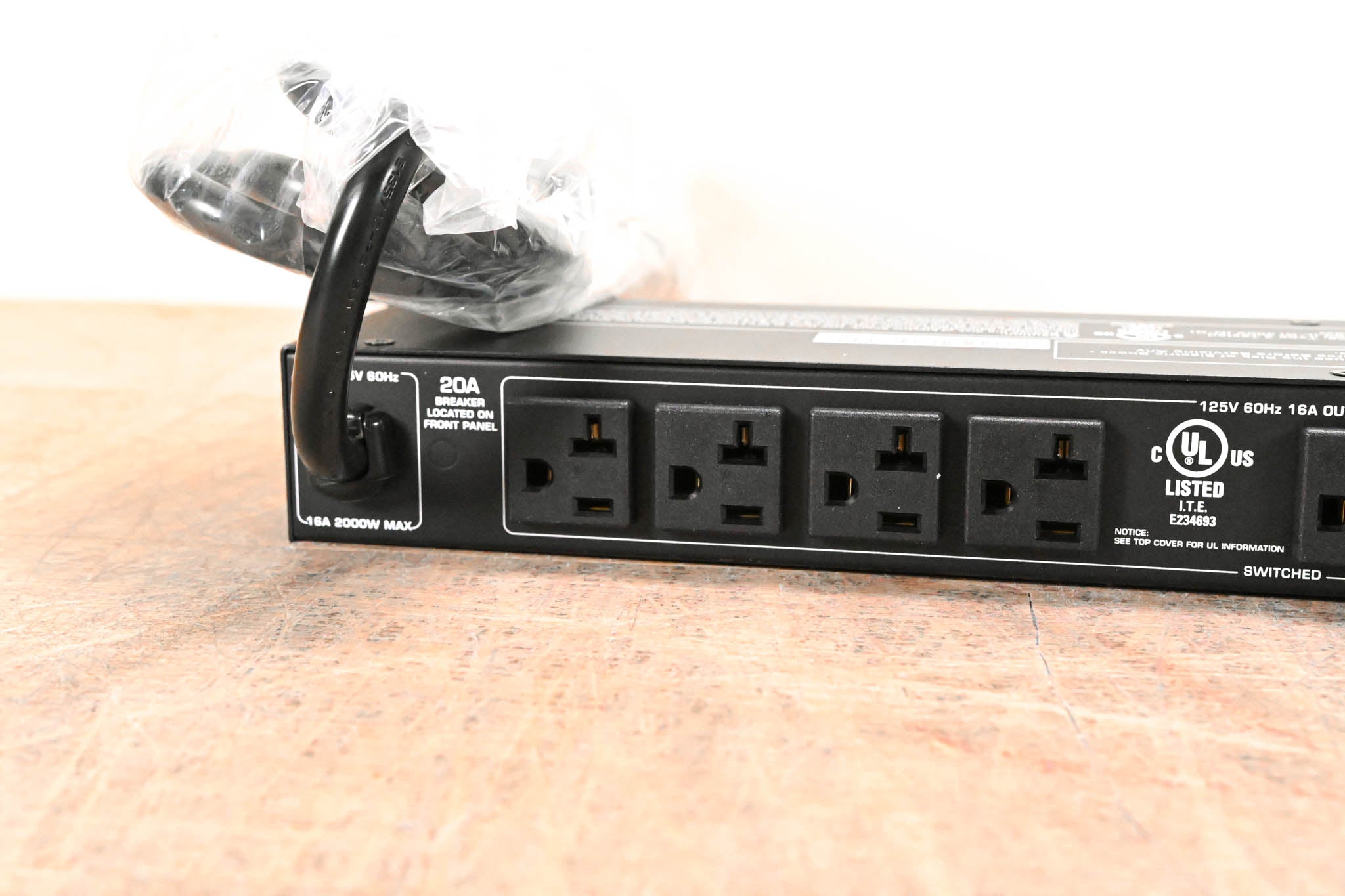 ETA Systems ETA-S20 9-Outlet 20A Power Conditioner and Distribution Unit