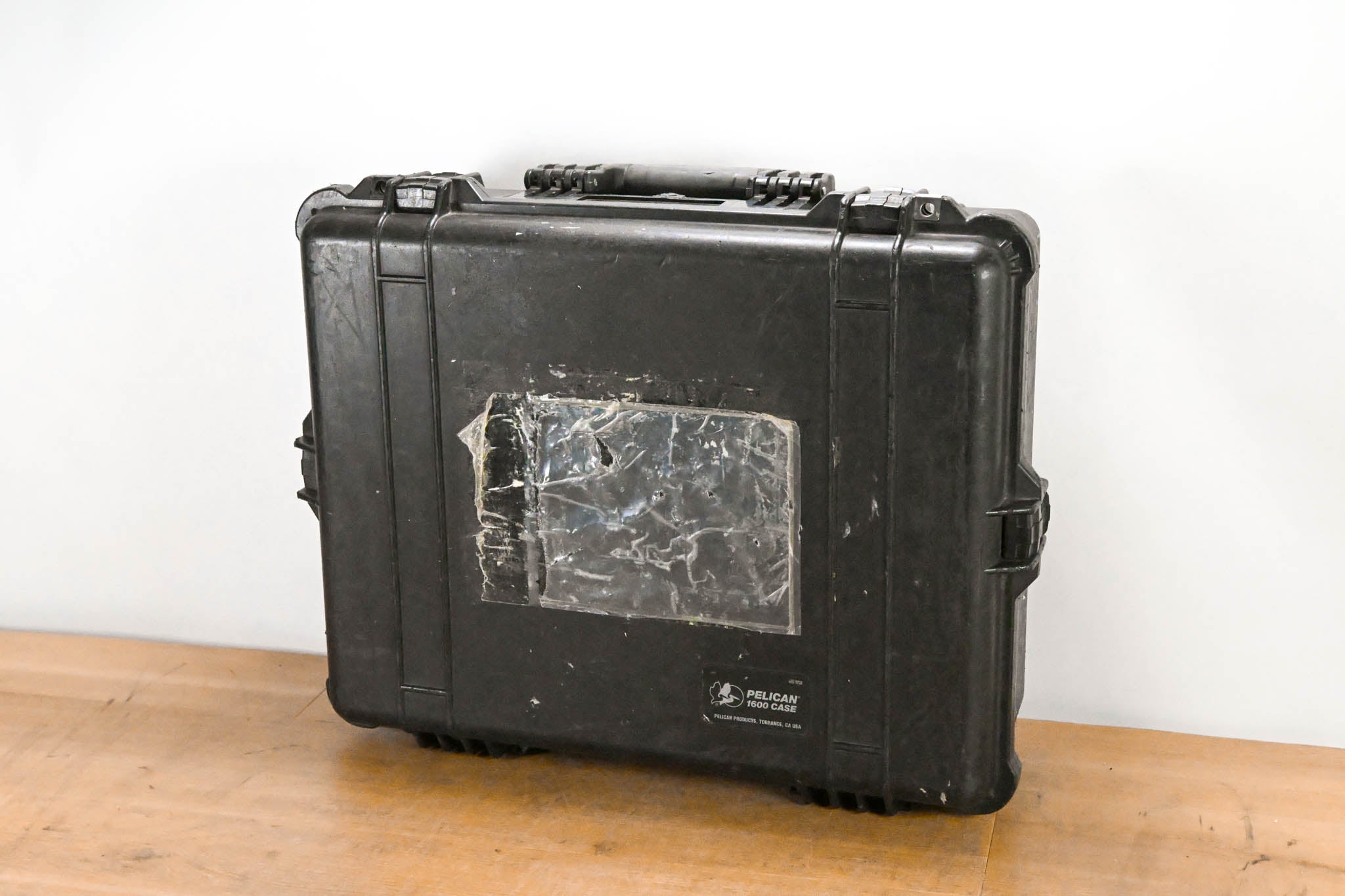 Pelican 1600 Protector Case