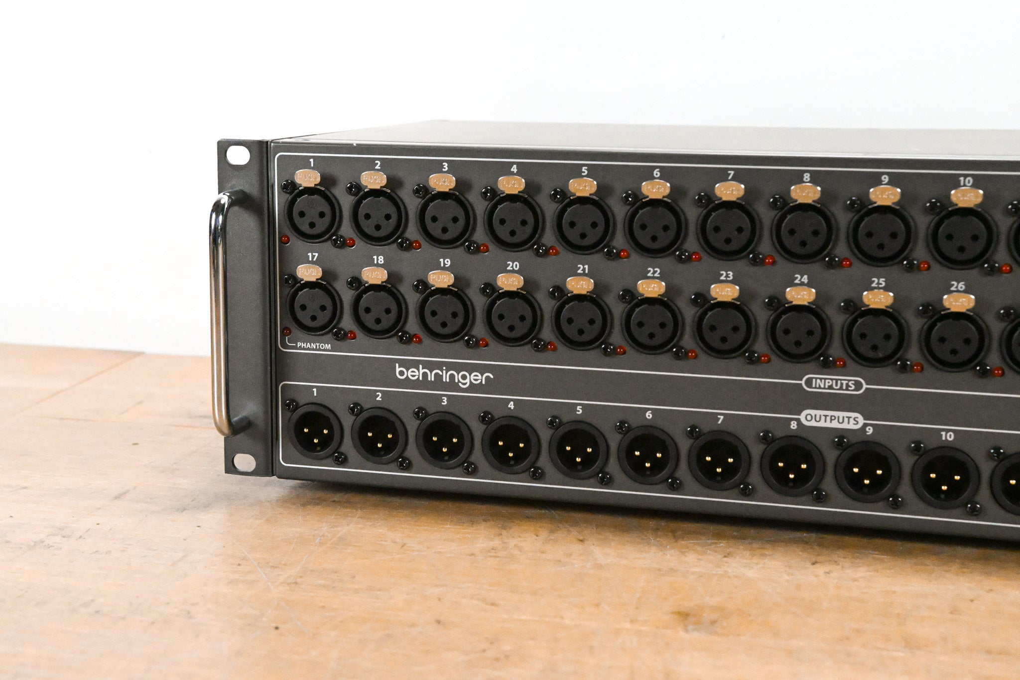 Behringer S32 32 x 16 Digital Stage Box