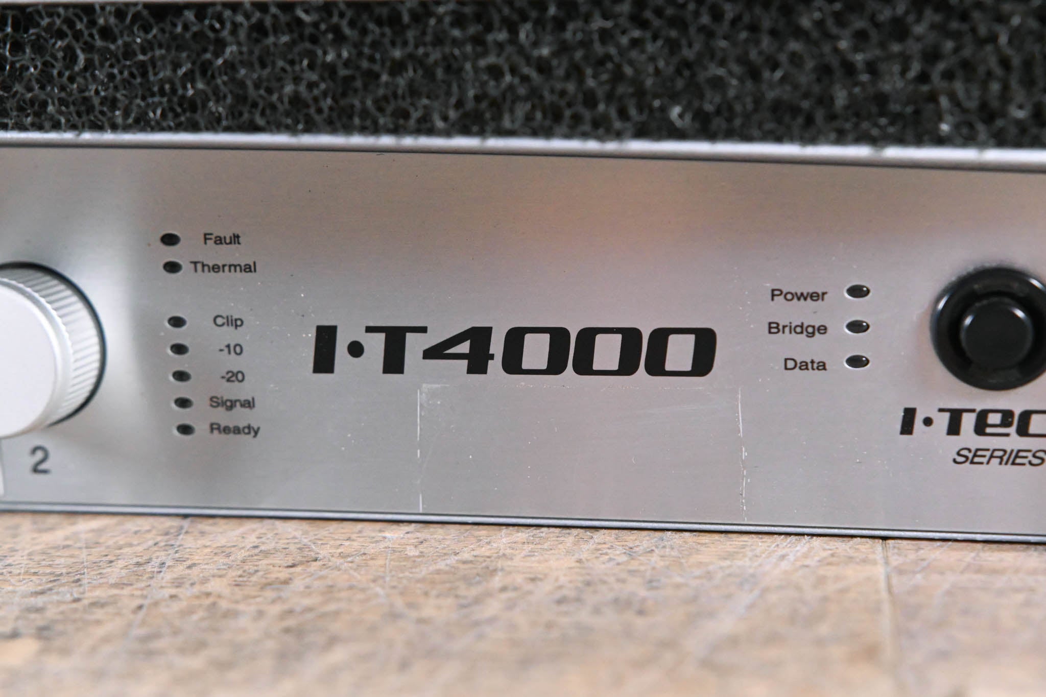 Crown I-Tech 4000 2-Channel Power Amplifier