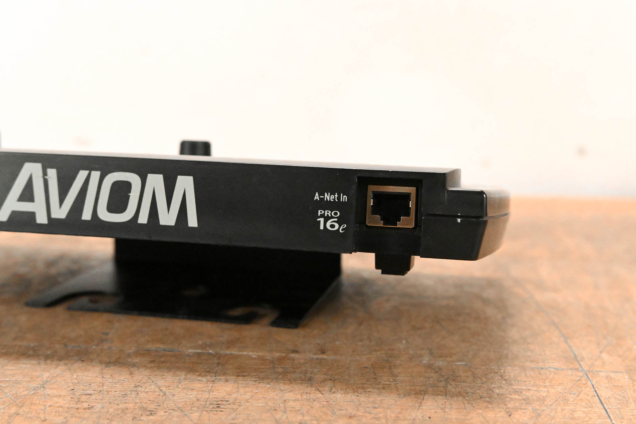 Aviom A320 16-Channel Personal Mixer