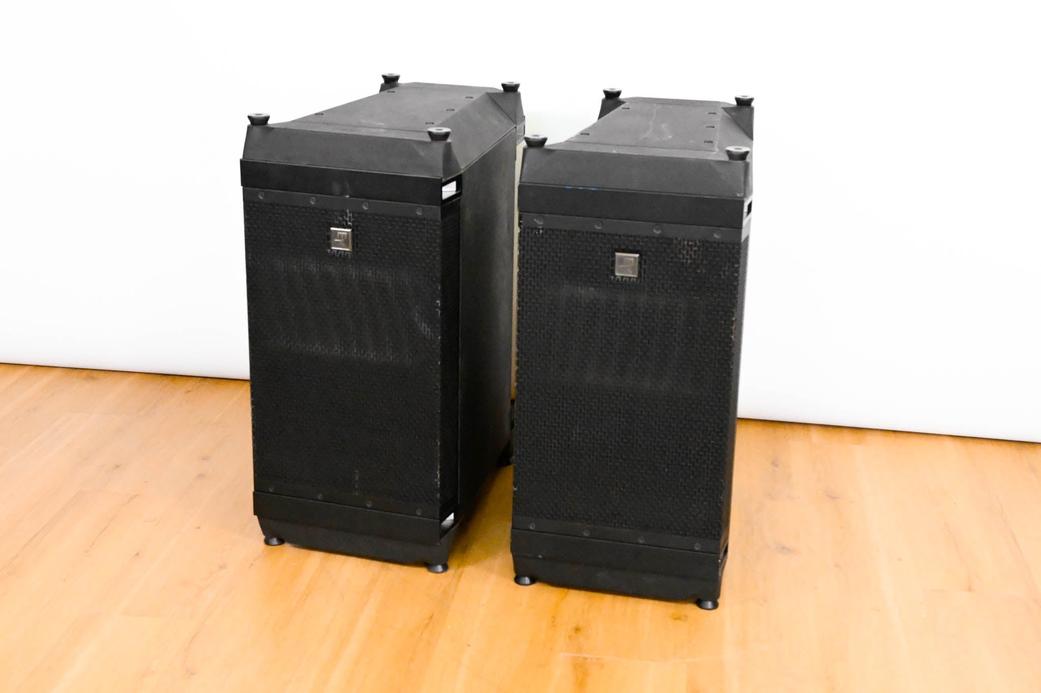 Electro-Voice (EV) X2-212/90 12" Vertical Line Array Loudspeaker (PAIR)