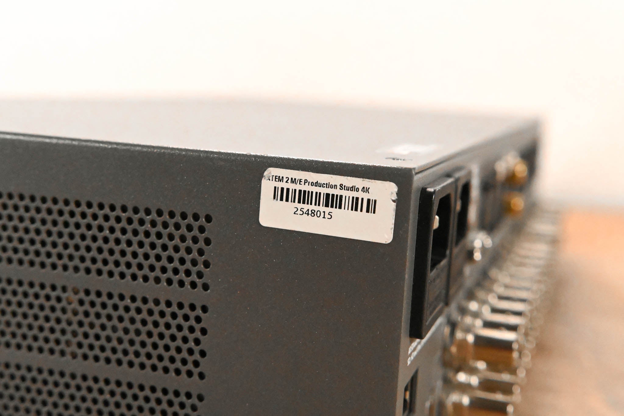 Blackmagic Design ATEM 2 M/E Production Studio 4K