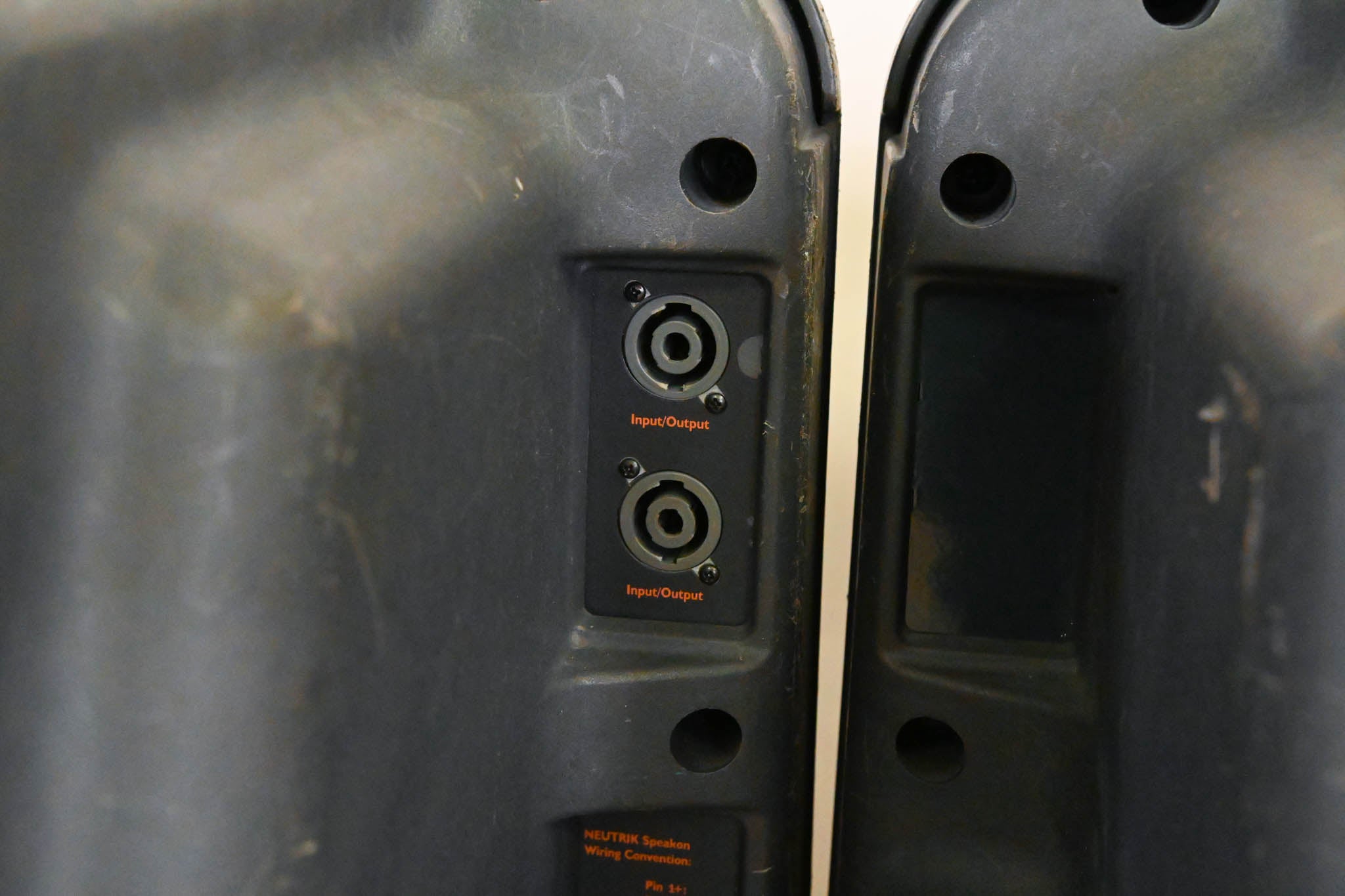 JBL EON15 15″ 2-Way Passive Loudspeaker/Stage Monitor (PAIR)