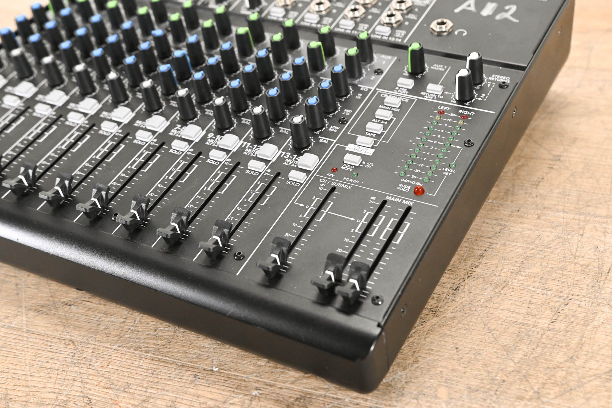 Mackie 1402VLZ4 14-Channel Compact Analog Mixer