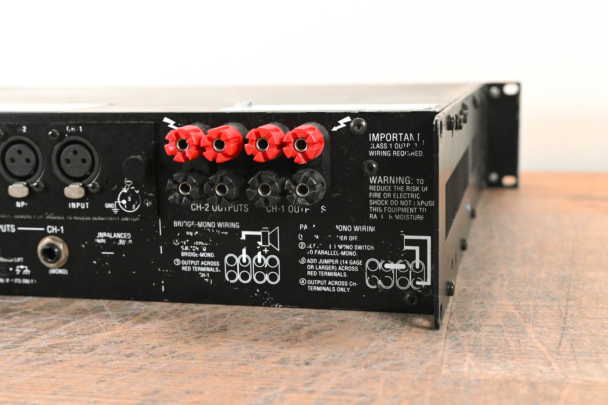 Crown Macro-Tech 3600VZ 2-Channel Power Amplifier