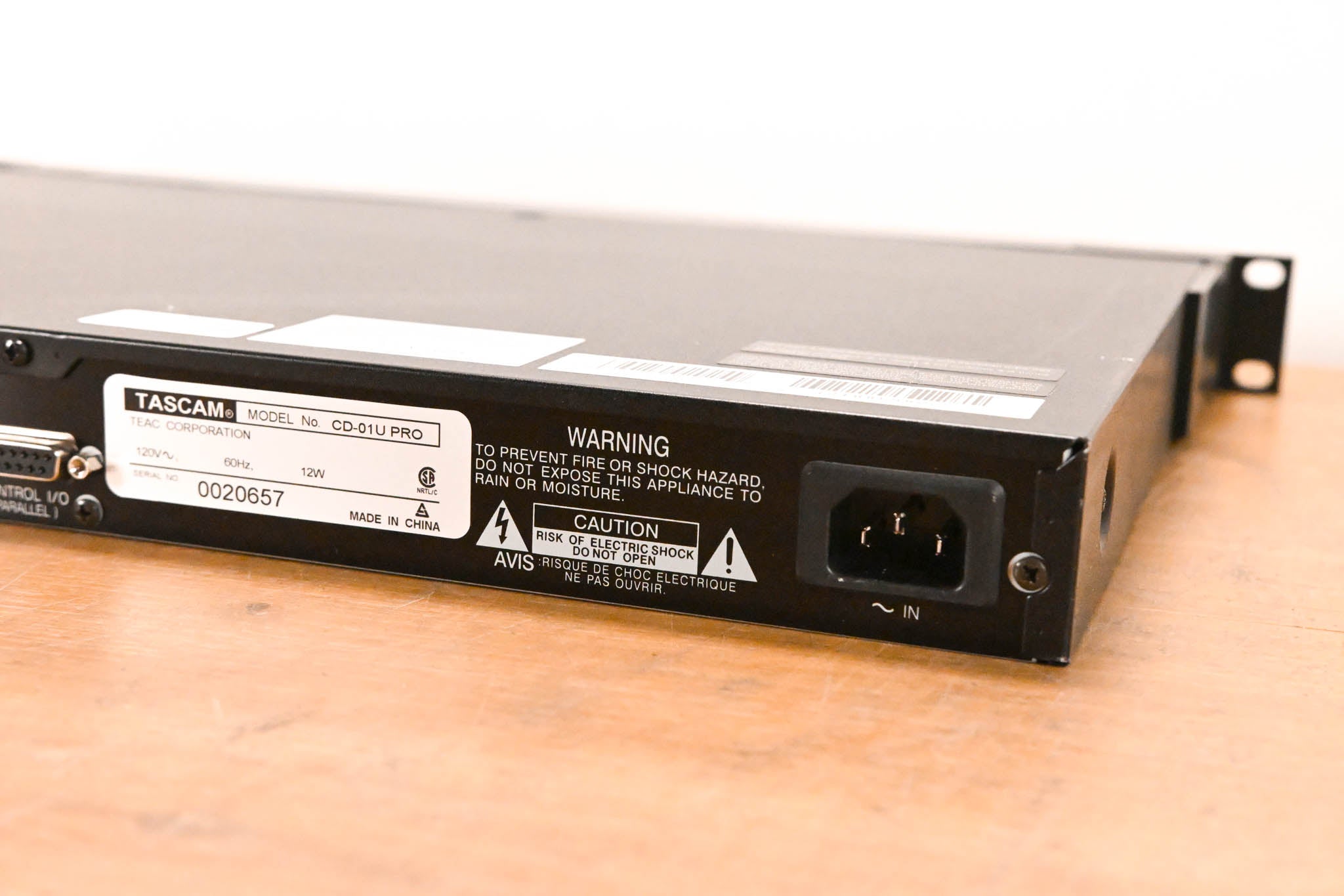 TASCAM CD-01U PRO Professional Rackmount CD Player