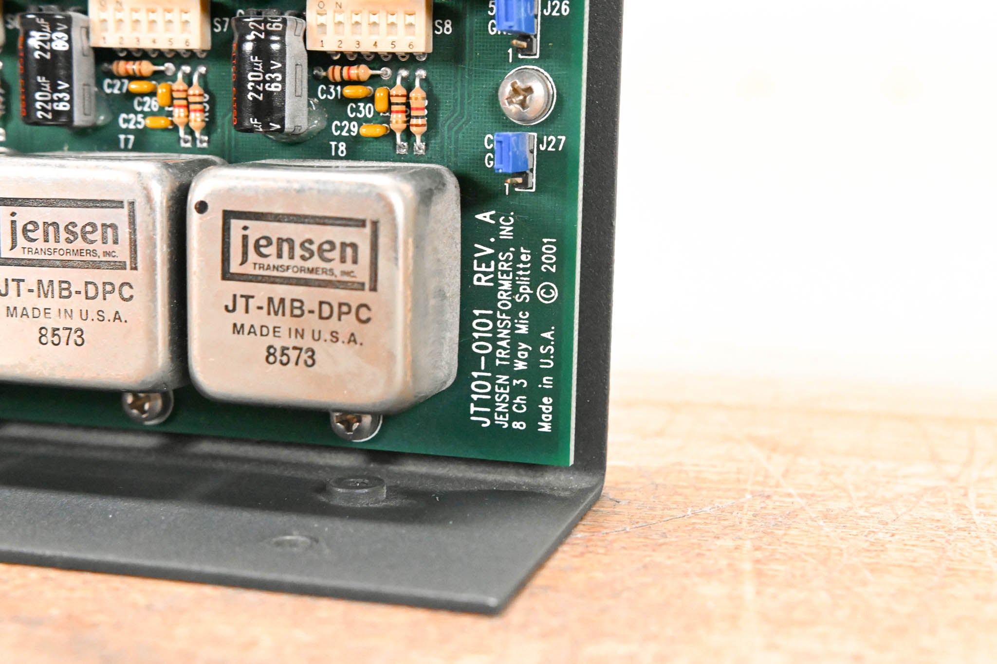 Jensen JT-MS-8N3 8-CH 3-Way Mic Splitter with Phantom Power Circuitry