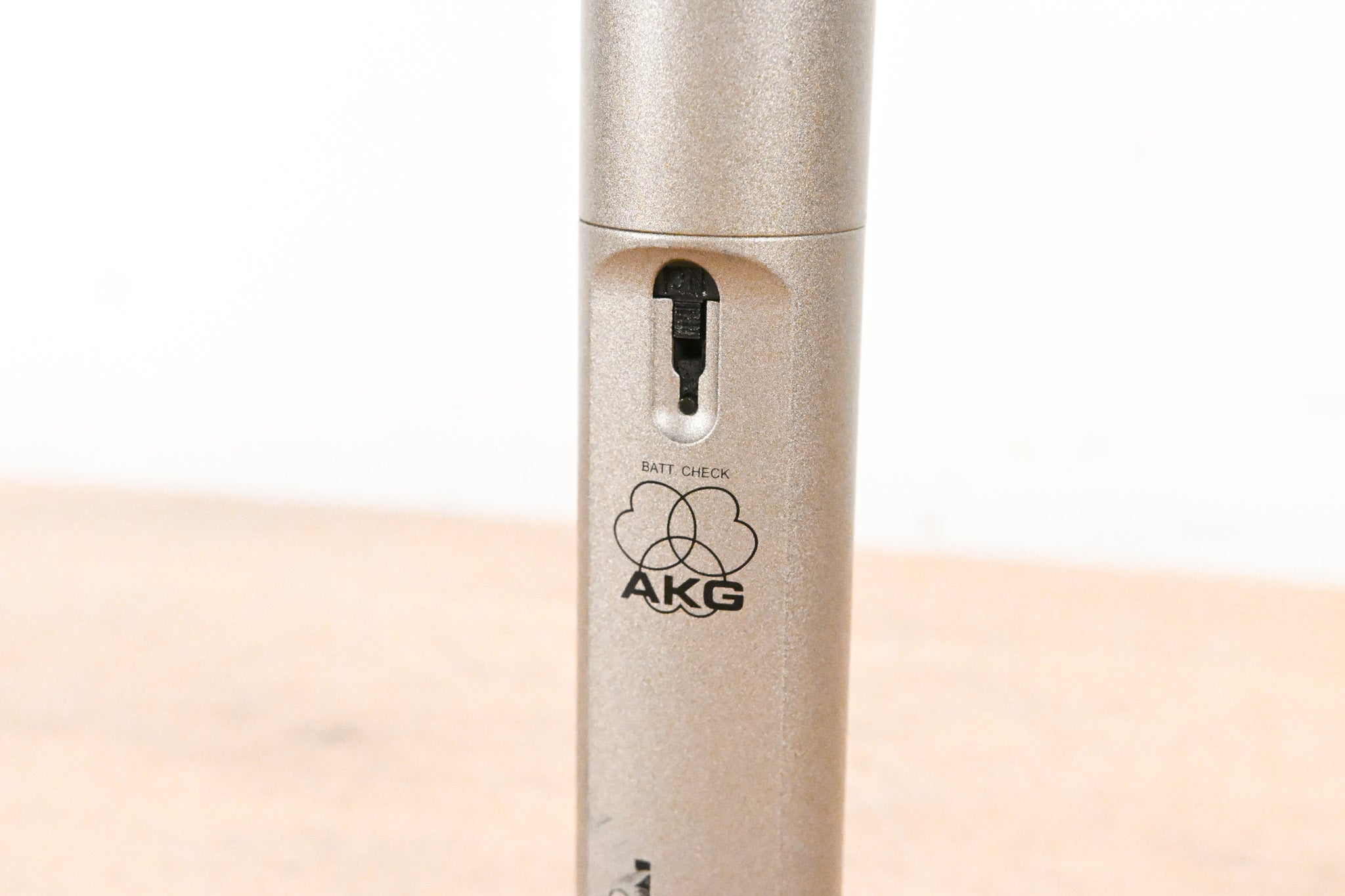 AKG C1000 S Small-Diaphragm Condenser Microphone