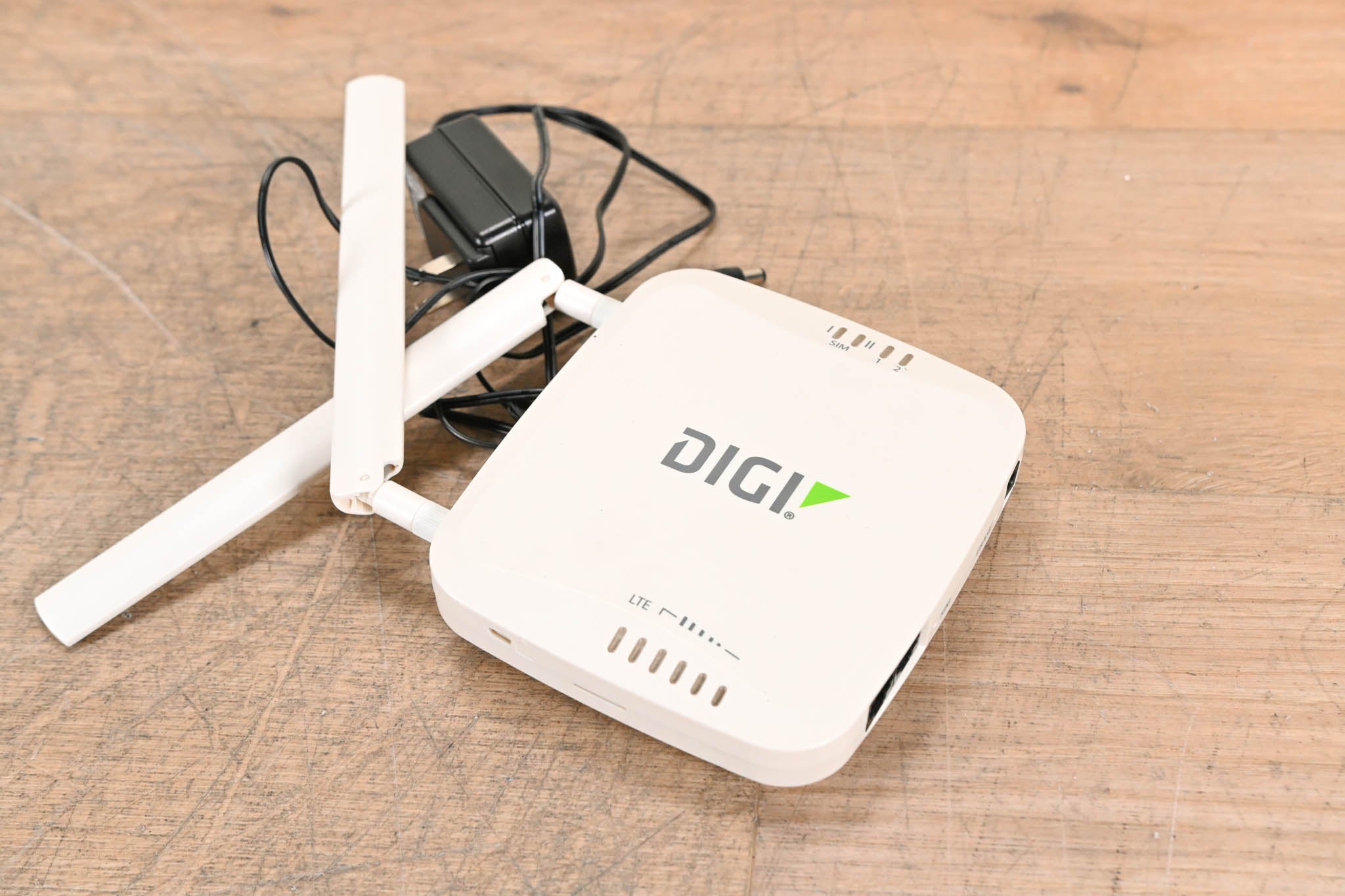 Digi International Digi 6310-DX LTE Cellular Extender