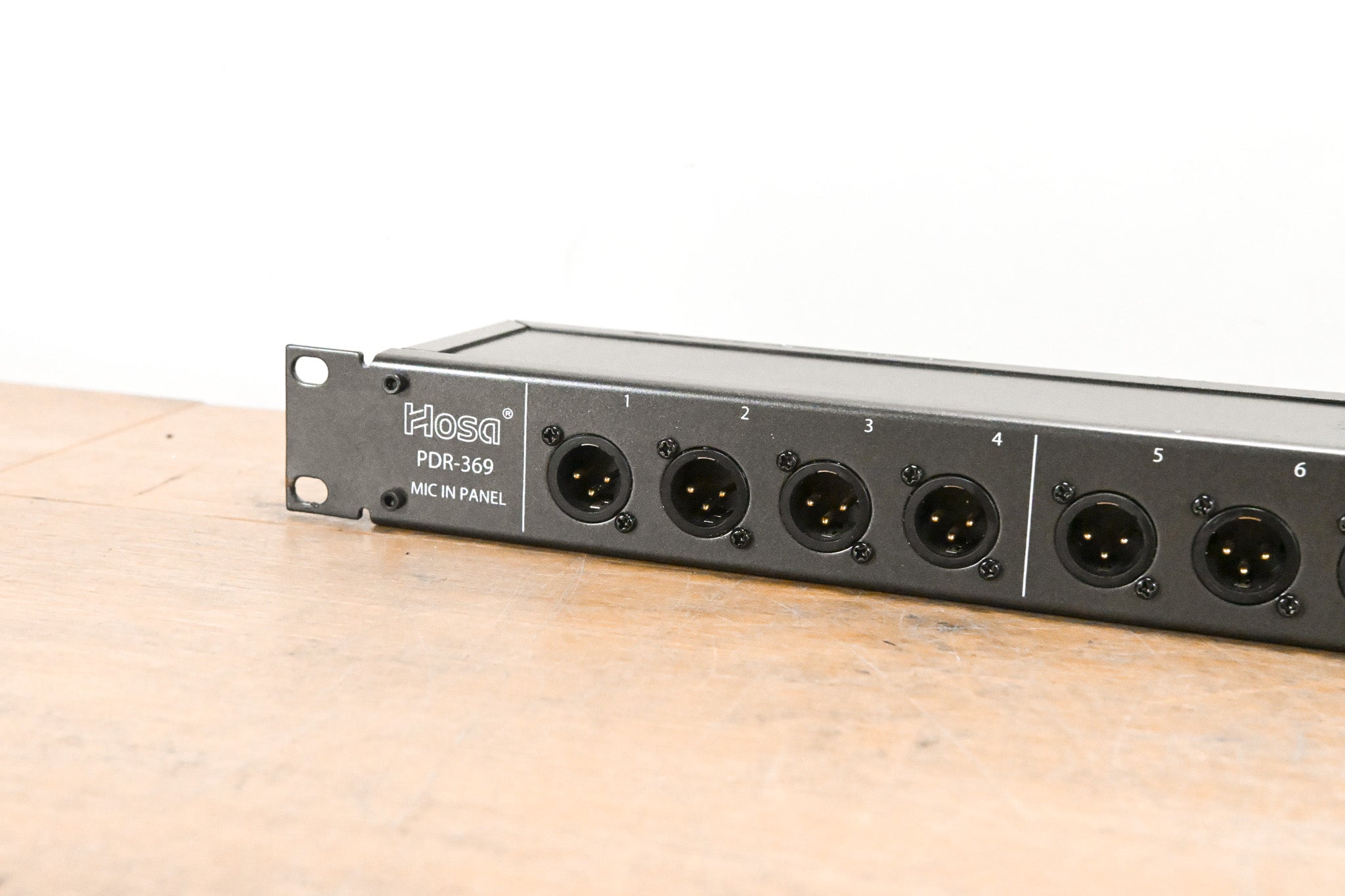 Hosa PDR-369 XLR3F to XLR3M Patch Bay