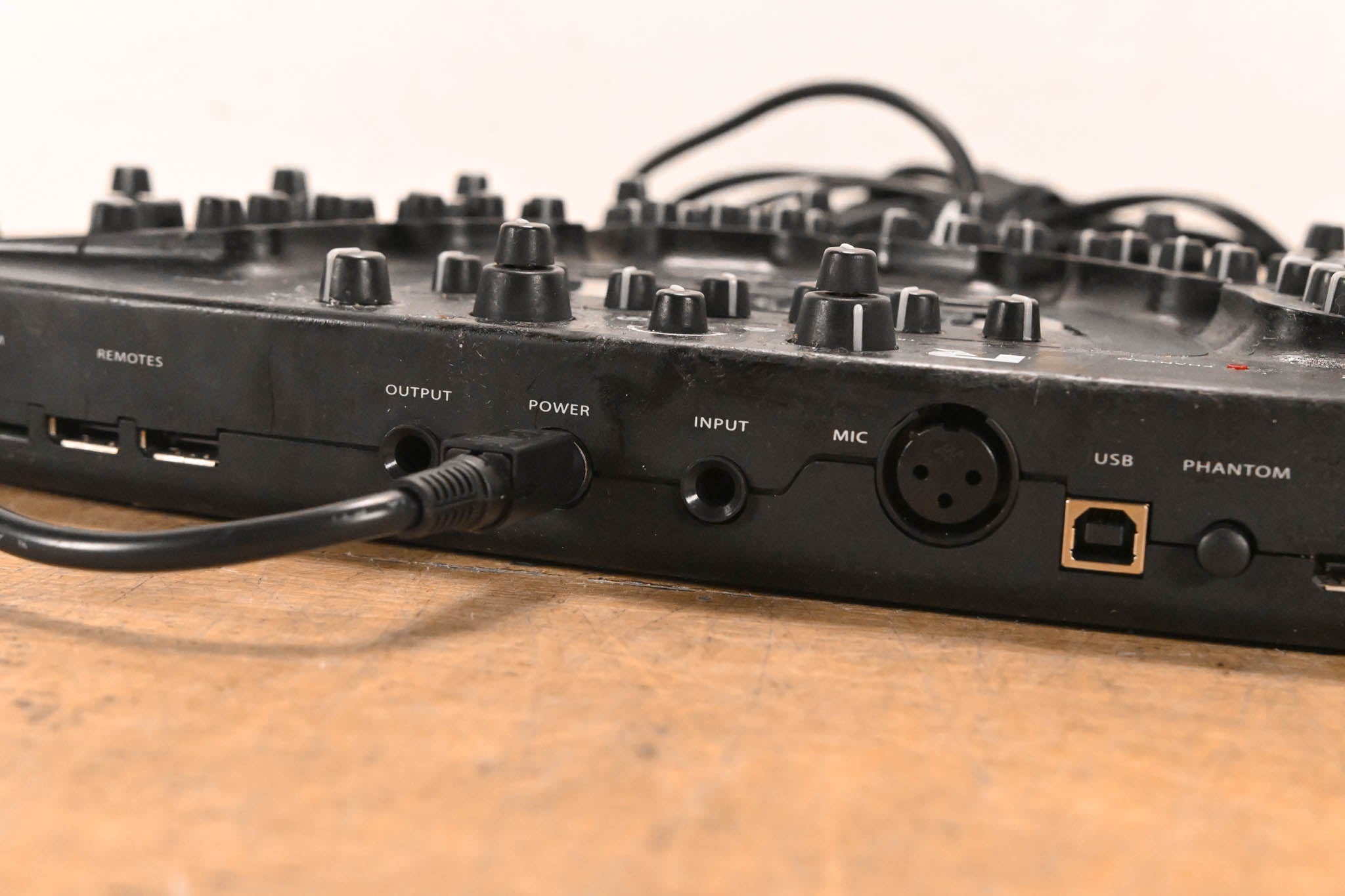 JamHub Tourbus 7-Section Silent Rehearsal Studio System w/ Recording