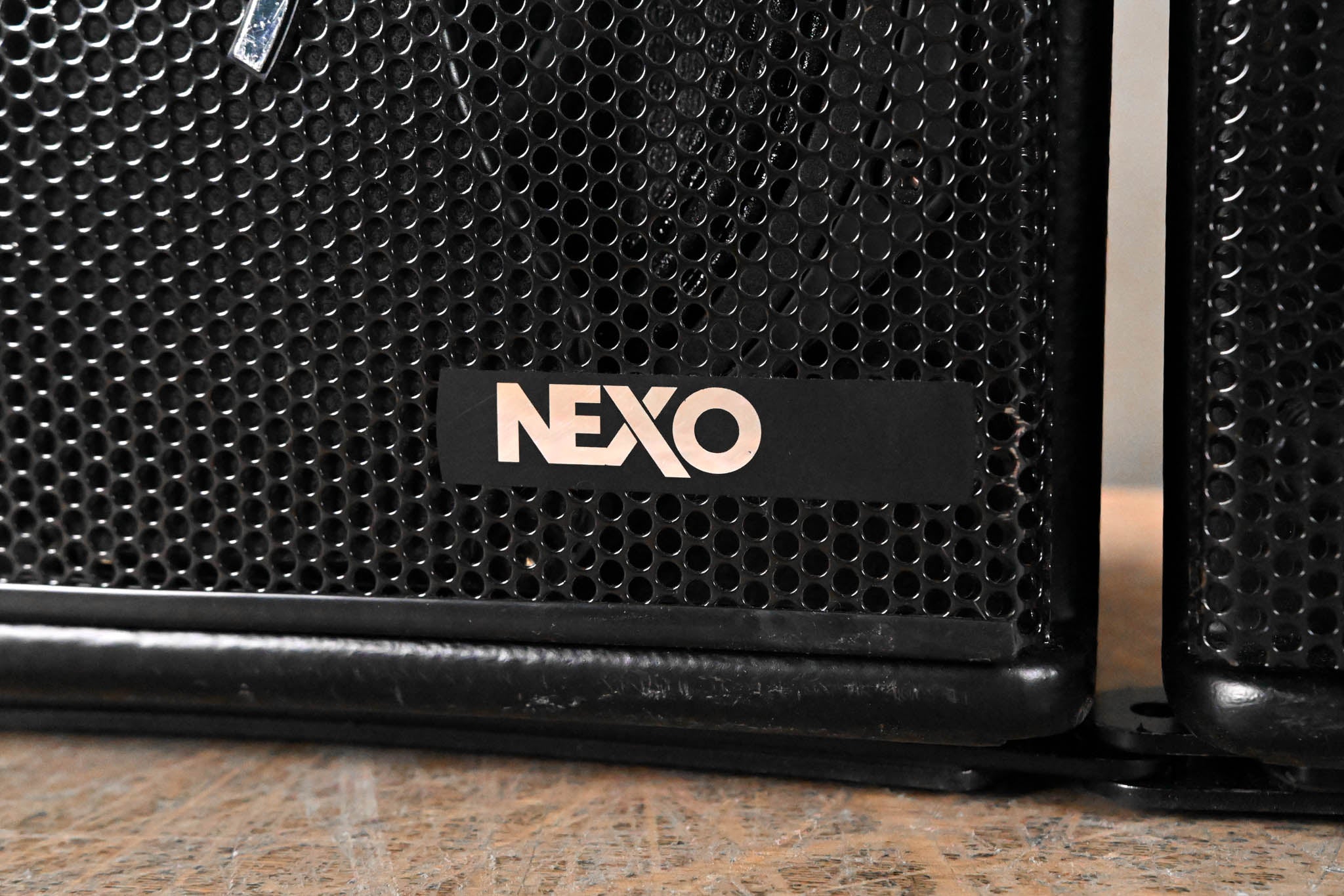 NEXO GEO S805 Compact High-Output Array Module (PAIR)