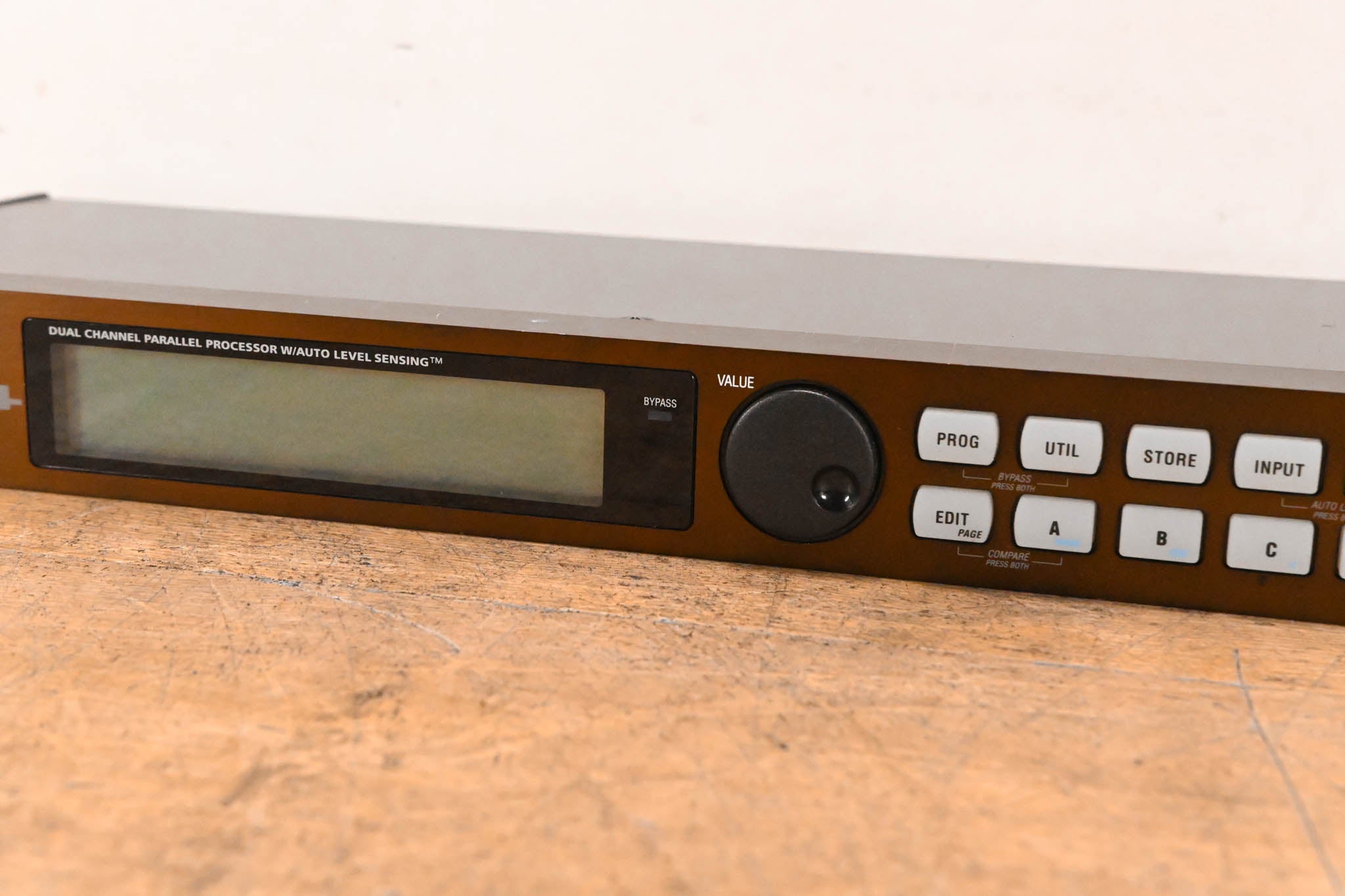 Alesis MidiVerb 4 Dual-Channel Parallel Multi-Effects Processor (NO PSU)