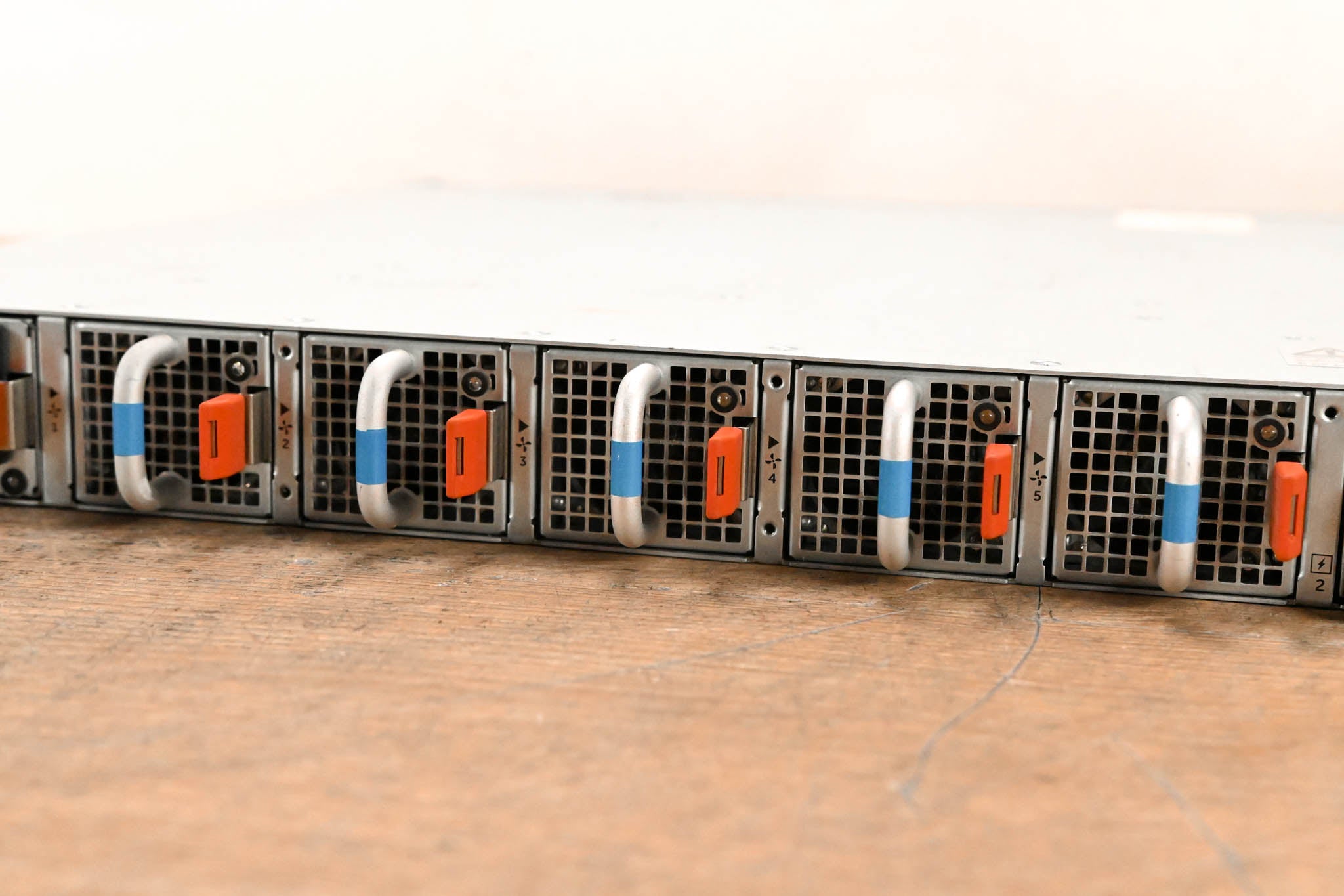 Dell S6010-ON 4-Slot Modular Network Switch