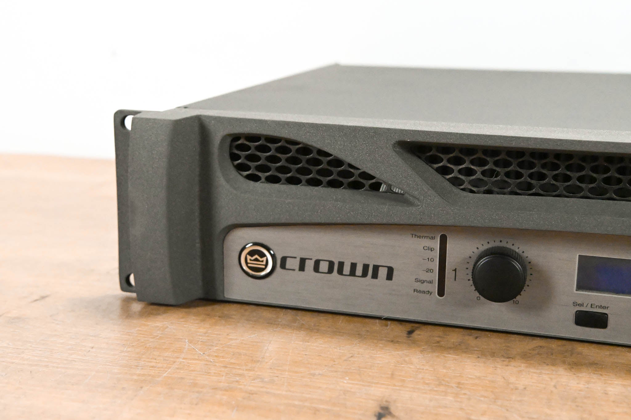 Crown XTi 2002 2-Channel Power Amplifier