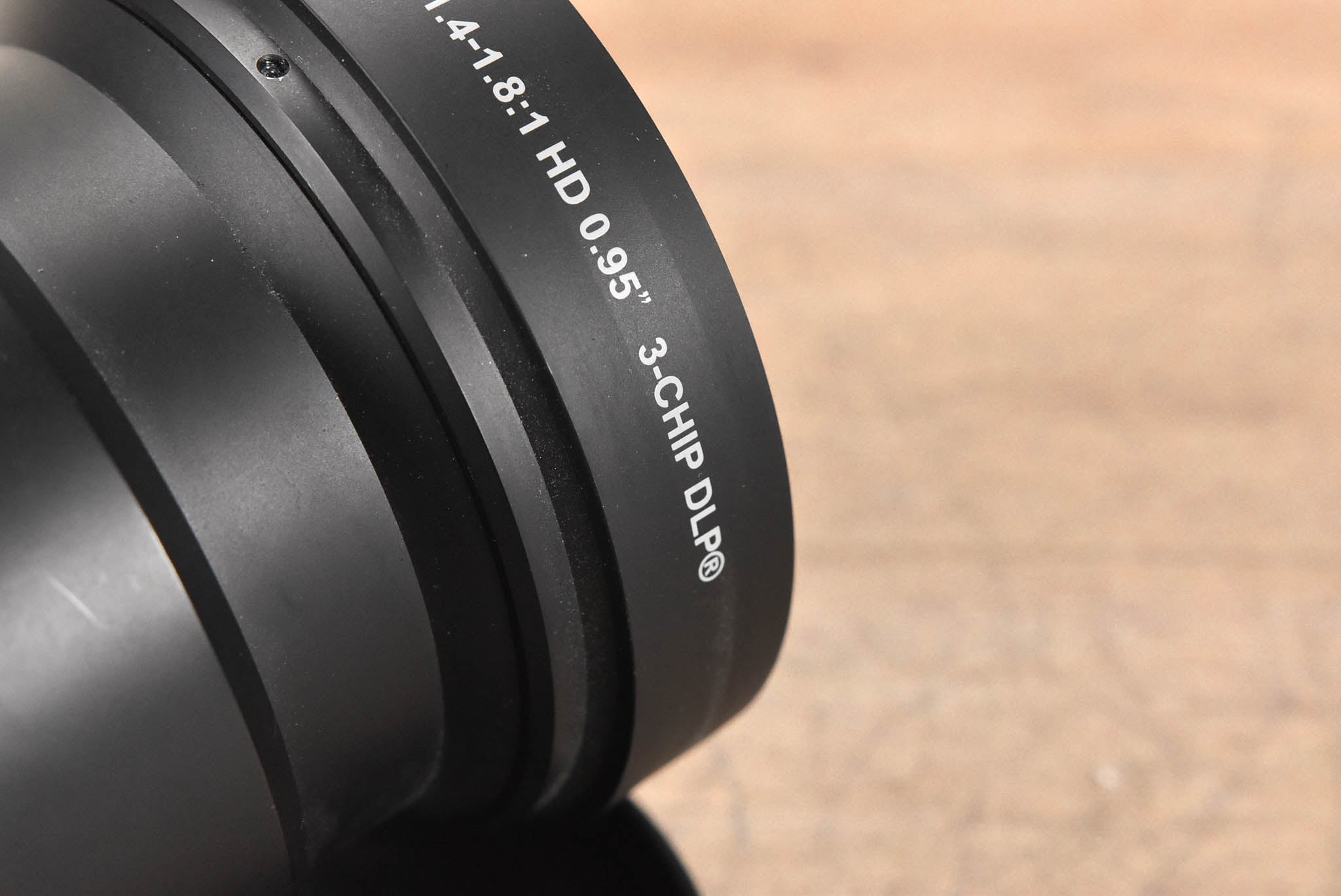 Christie ILS Lens 1.5-2.0:1 SX+ / 1.4-1.8:1 HD 0.95" 3-Chip DLP Lens