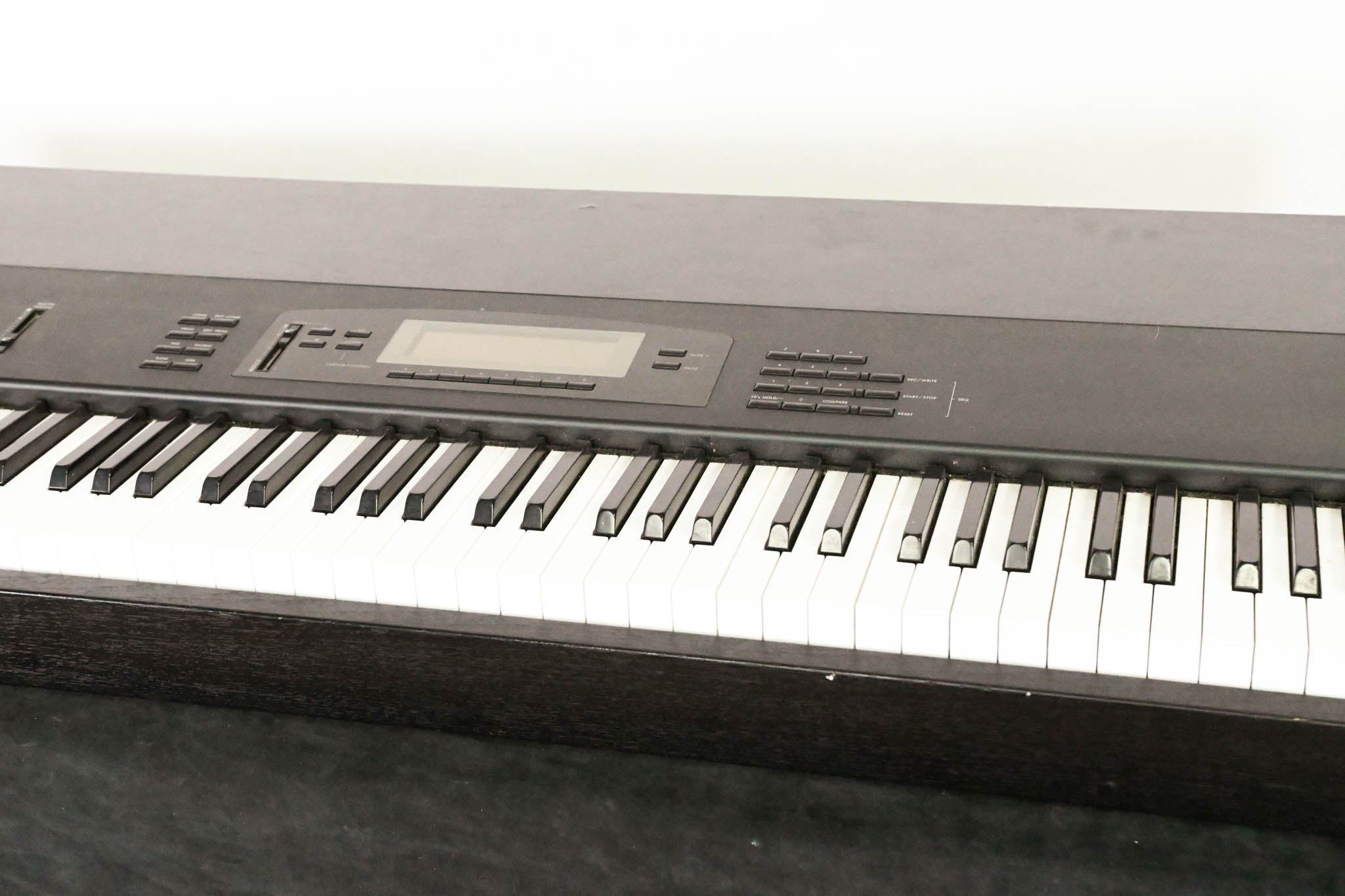 Korg 01/W ProX 88-Key Synthesizer Music Workstation