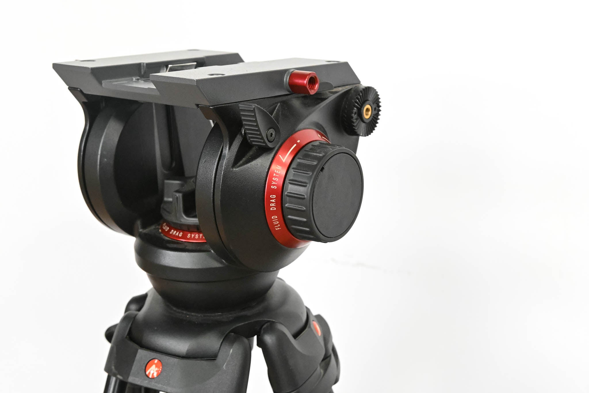 Manfrotto 509HD Professional Video Head w/ 546B 3-Stage Aluminum Tripod