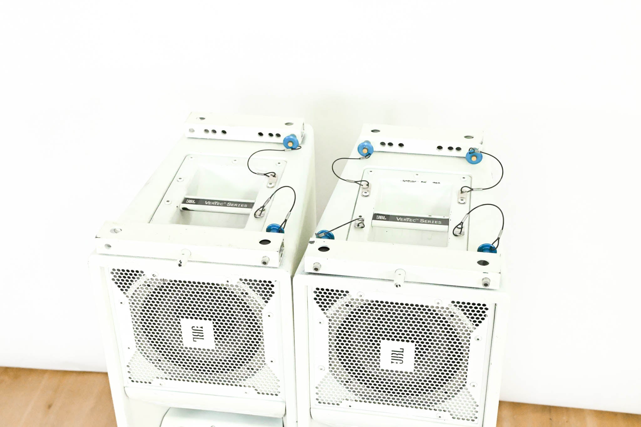 JBL VT4887 Compact Bi-Amplified 3-Way Line Array Element (PAIR)