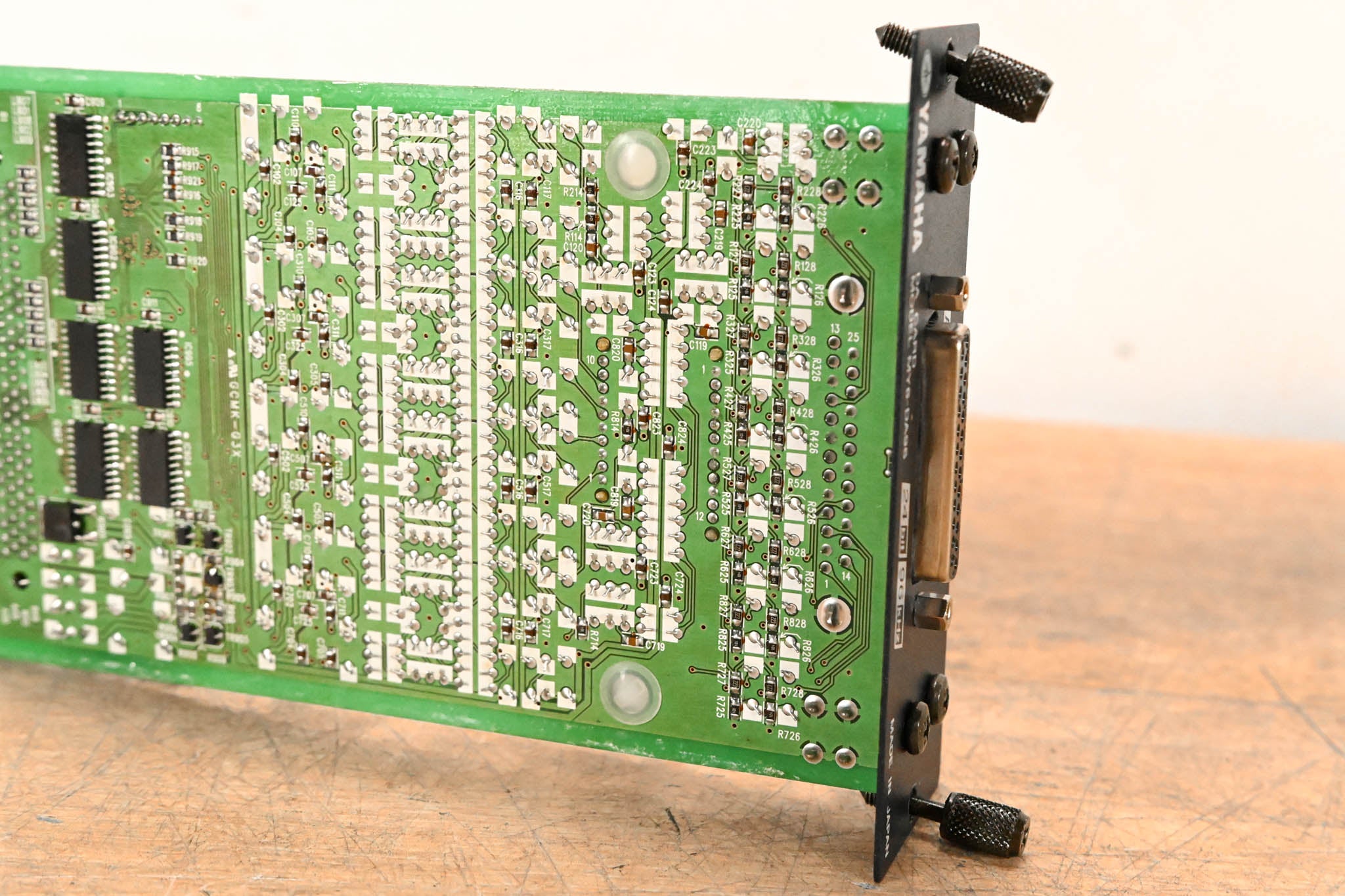 Yamaha MY8-DA96 24-bit, 96kHz 8-Channel Analog Output Card