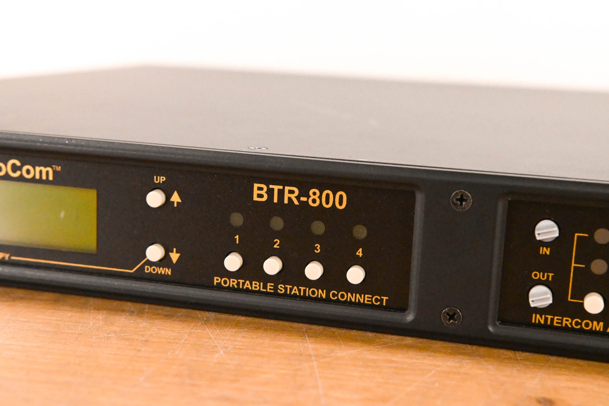 Telex RadioCom BTR-800 2-Channel UHF Base Station