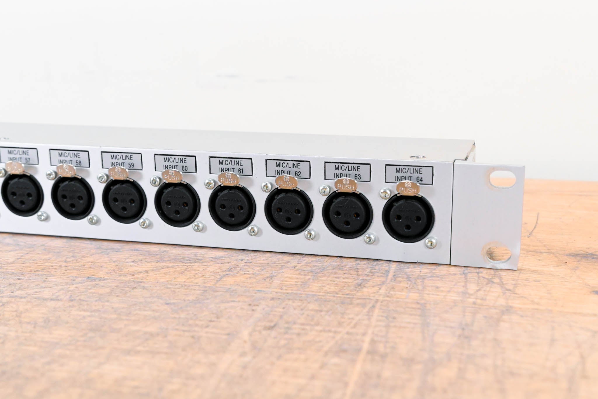 Studer D21m Modular I/O - 16x Mic/Line Inputs to 4x DB25 Connectors