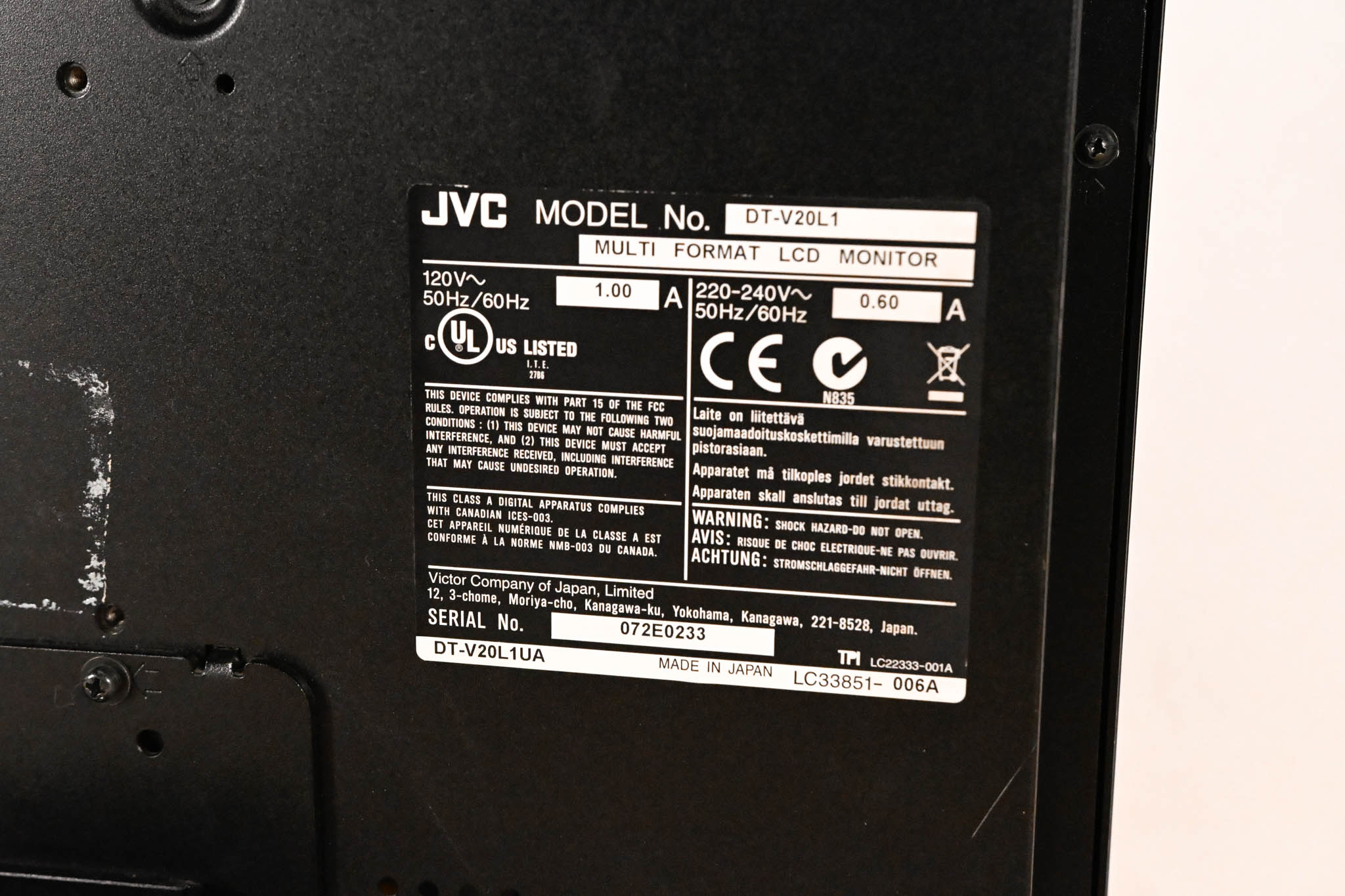 JVC DT-V20L1 20-inch HD Multi-Format Studio Monitor
