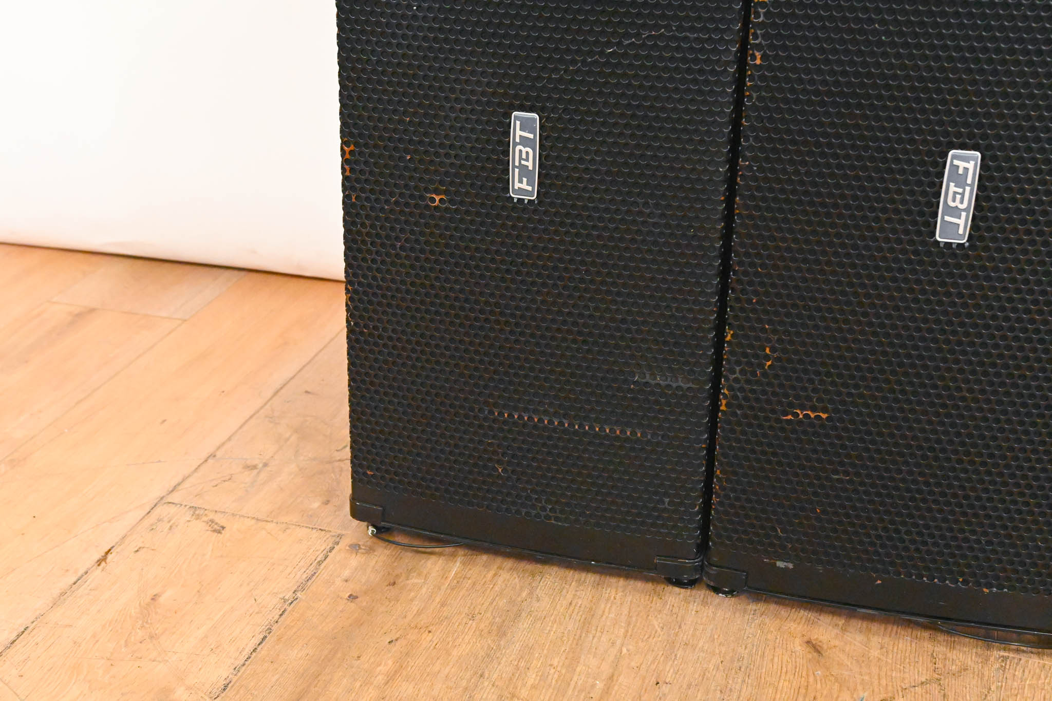 FBT MUSE 210LAV 2-Way Bass-Reflex Line Array System (PAIR)