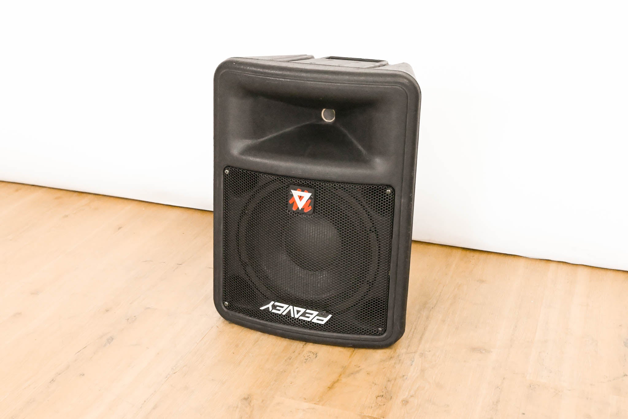 Peavey Impulse 100p 10" Bi-Amplified PA Speaker