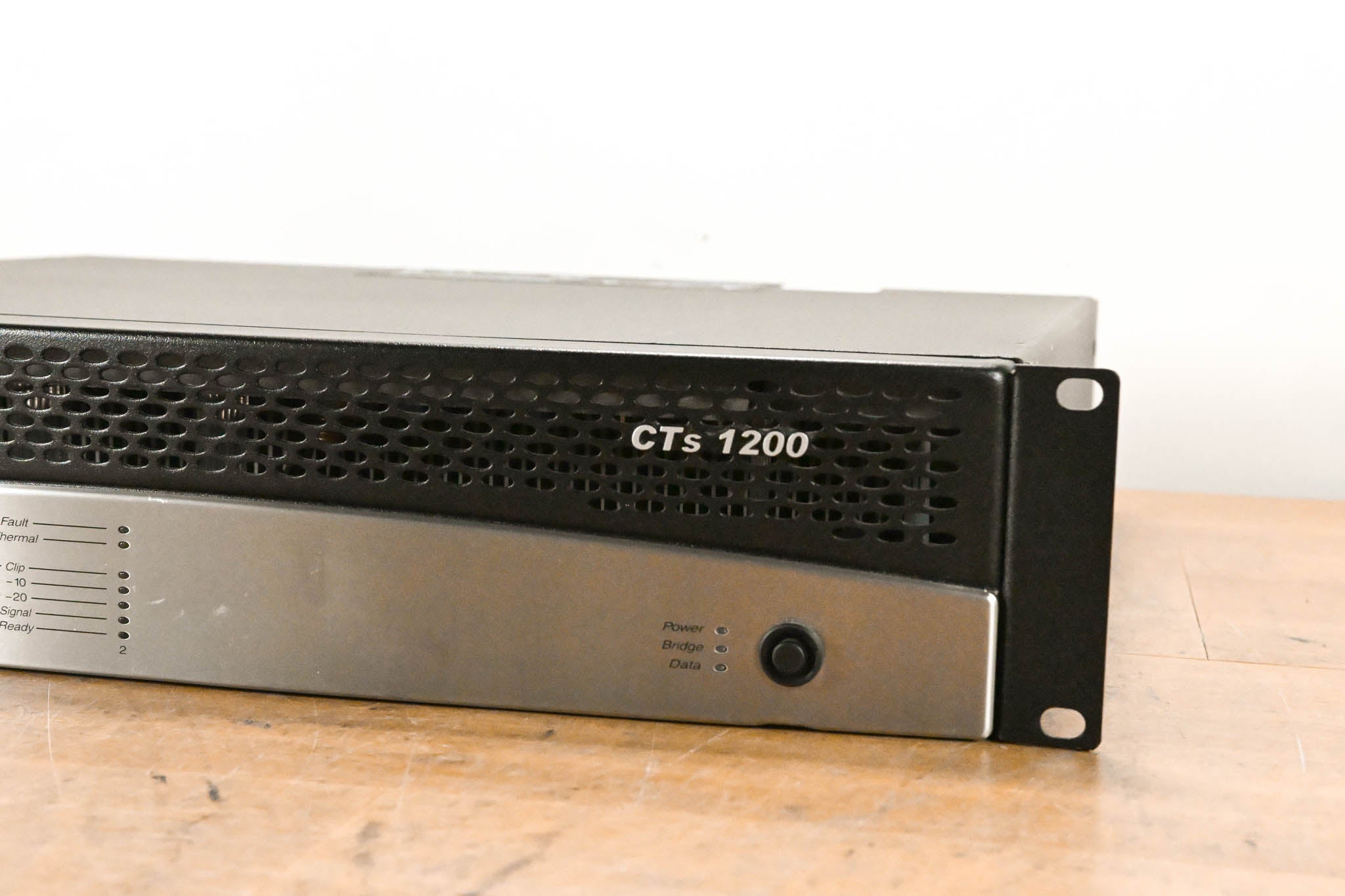 Crown CTs 1200 Two-Channel 600W Power Amplifier