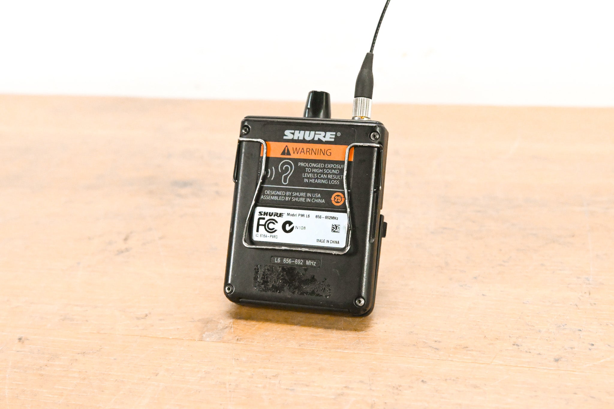 Shure PSM 900 Wireless IEM System L6 Band: 656-692 MHz (NO POWER SUPPLY)