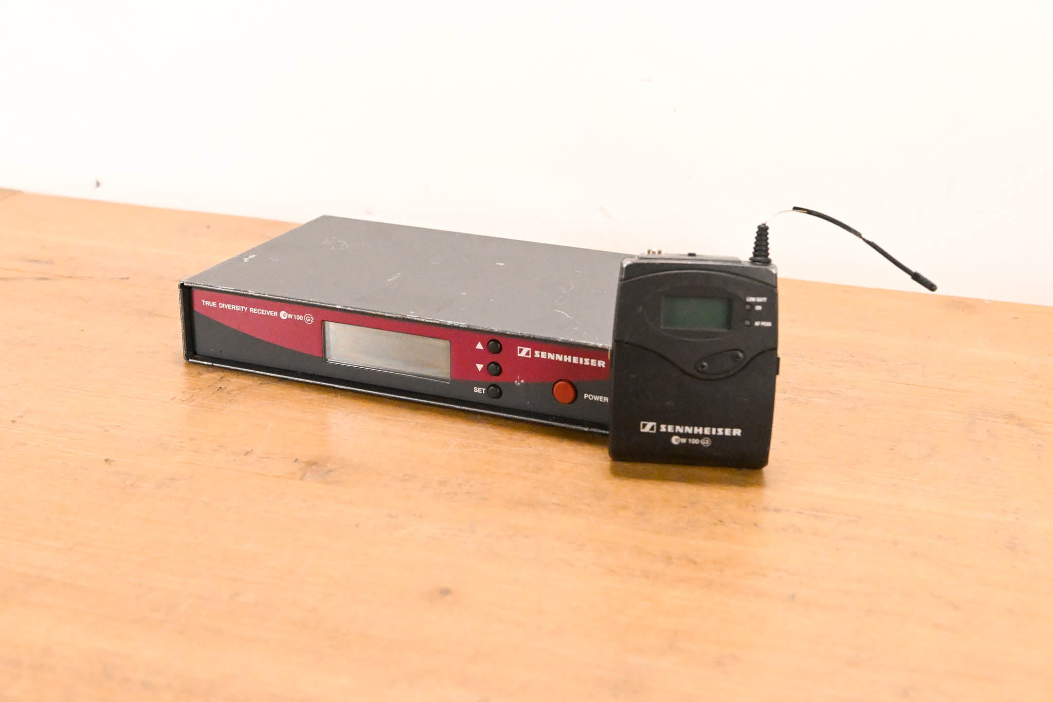 Sennheiser EM 100 G2 Receiver w/ SK 100 G3 Bodypack - B Range (NO PSU)