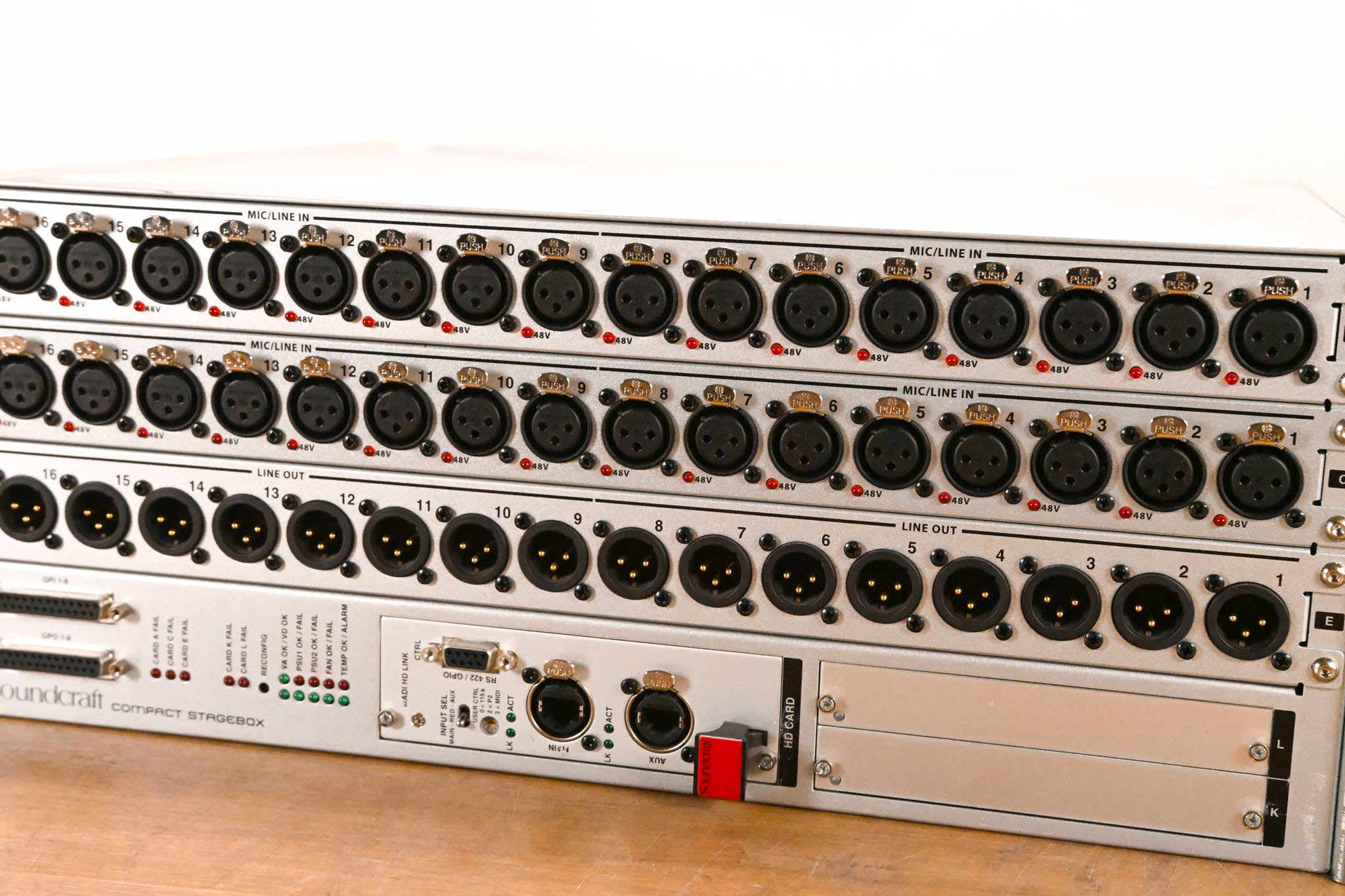 Soundcraft Compact Stagebox - 32 Mic/Line Inputs, 16 Line Outputs