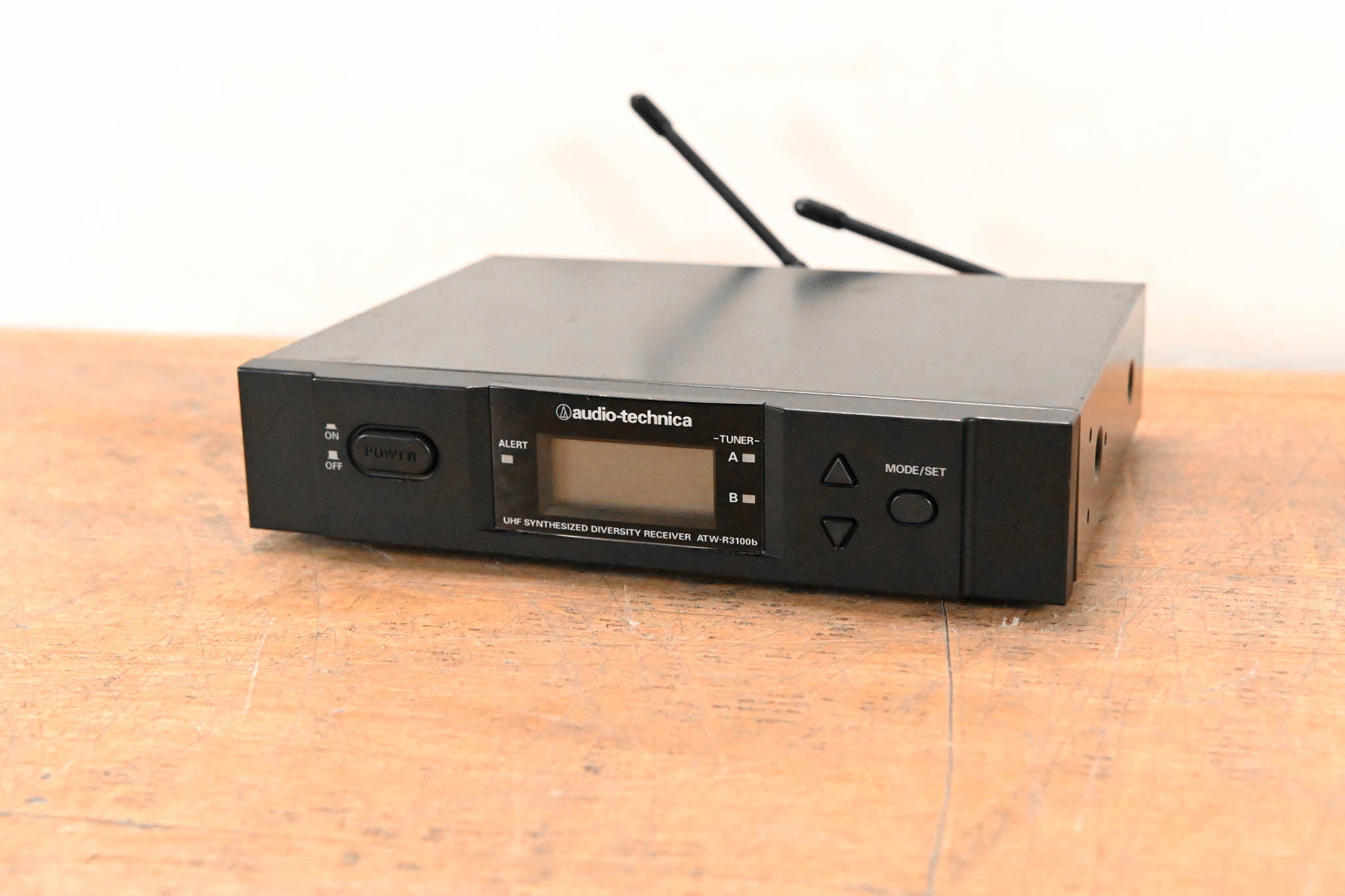 Audio-Technica ATW-R3100bC Wireless Receiver - 541-566 MHz (NO PSU)
