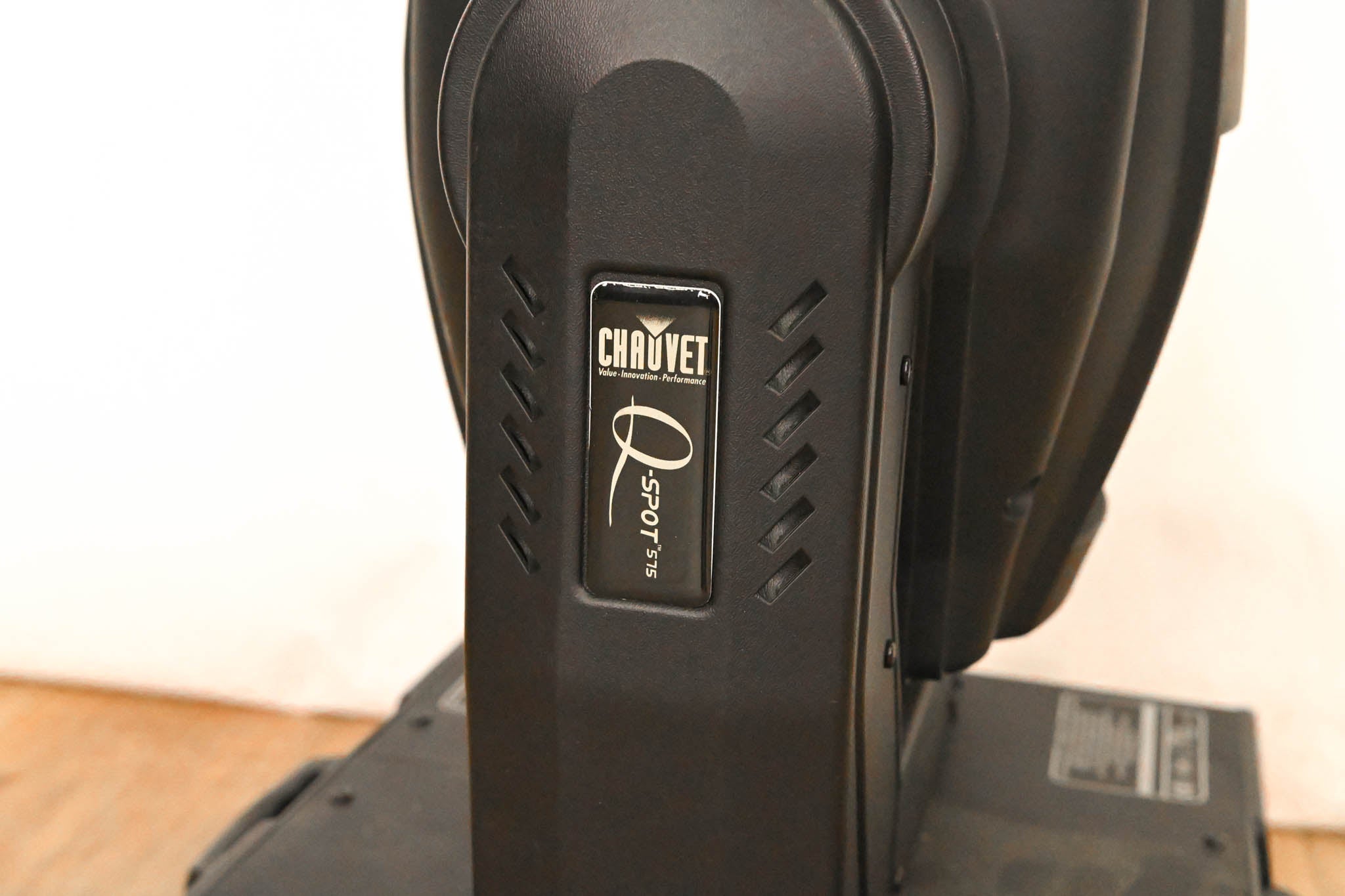 Chauvet Q-Spot 575 DMX Moving Yoke Lighting Fixture