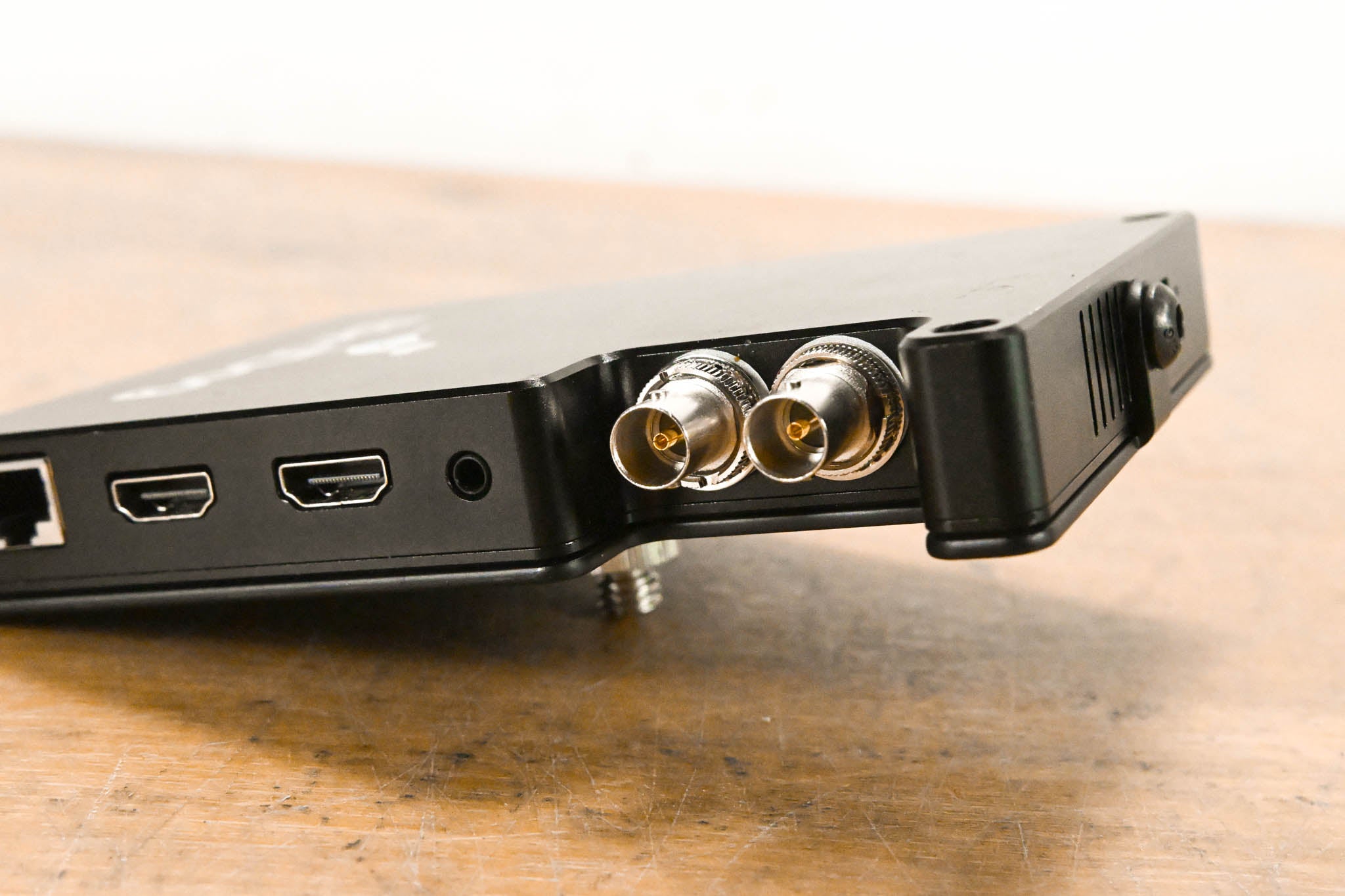 BirdDog Studio NDI SDI REV4 HDMI/SDI to NDI Video Encoder CG01MHT