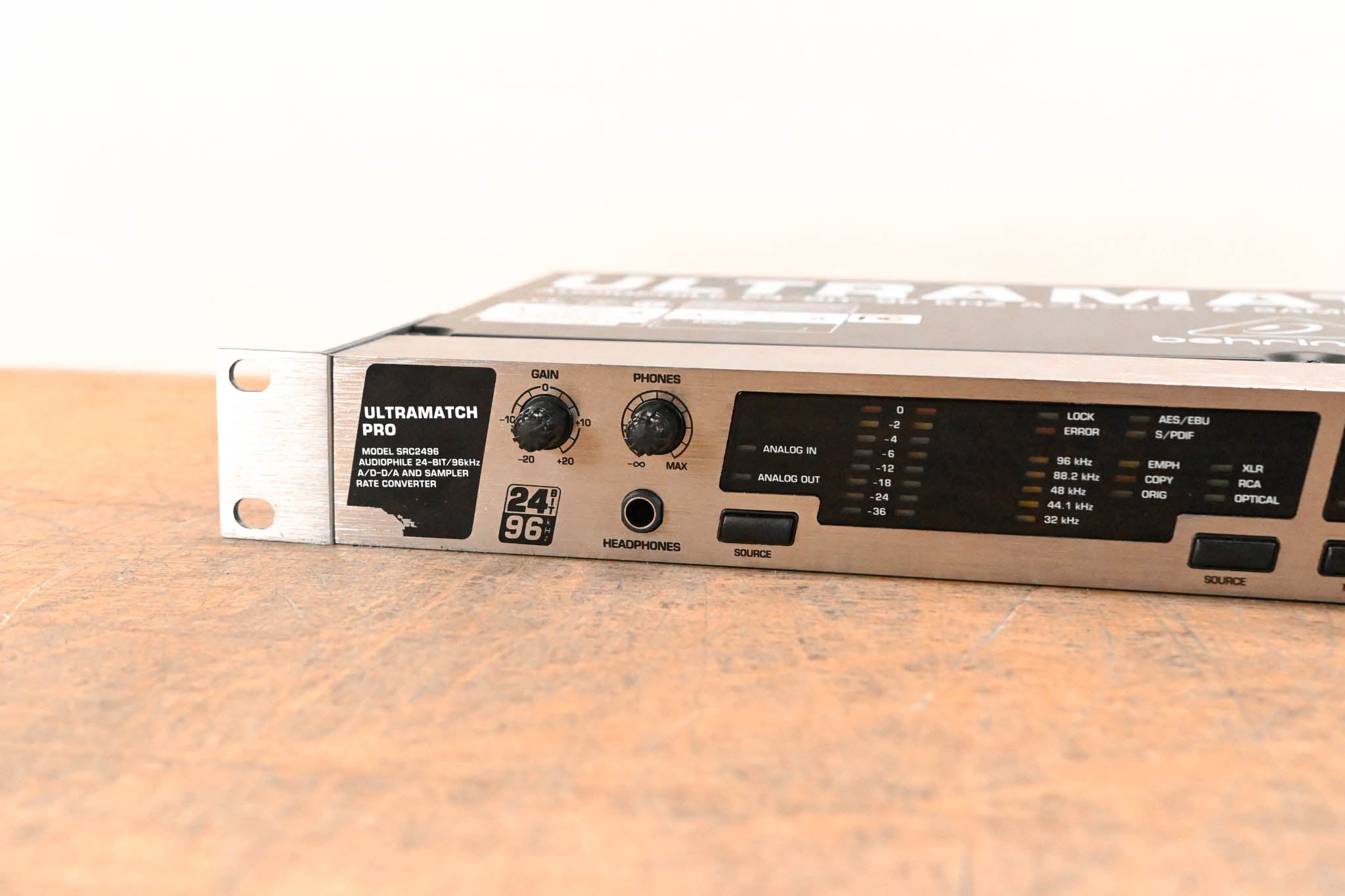 Behringer ULTRAMATCH PRO SRC2496 Sample Rate Converter