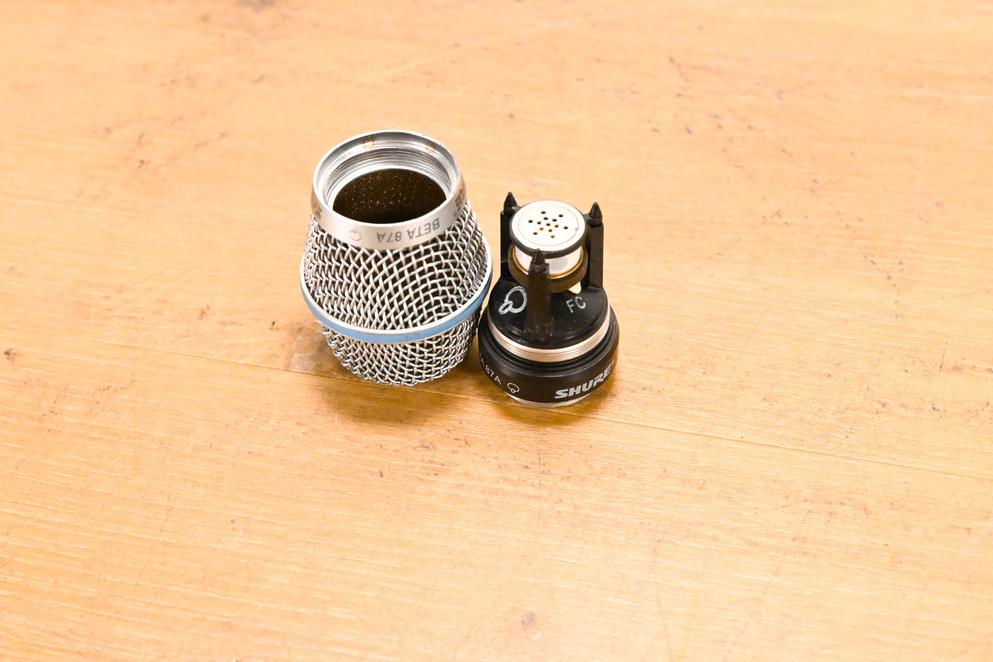 Shure BETA 87A Wireless Microphone Capsule