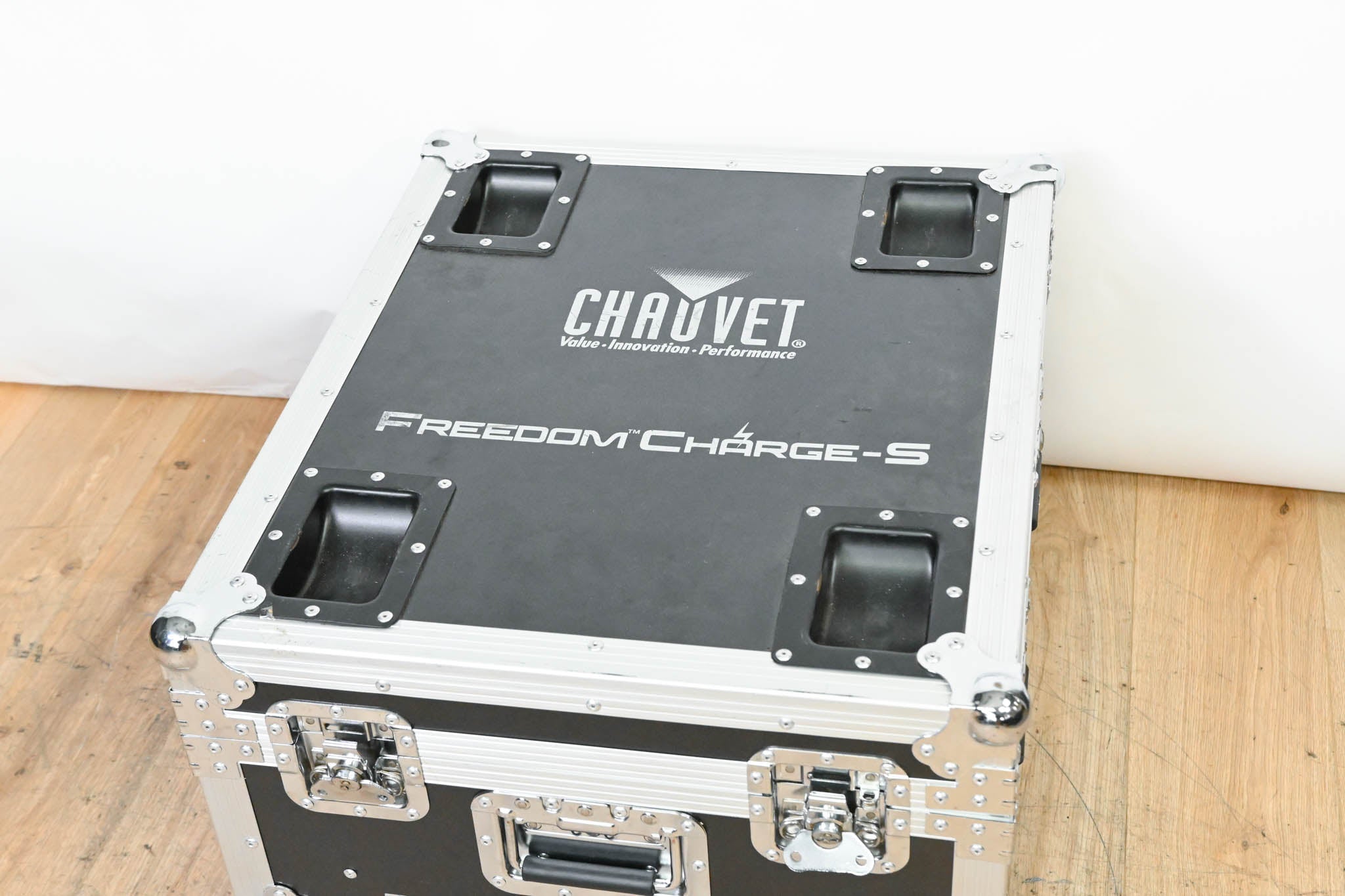 Chauvet Freedom Charge S Charging Case for Freedom Strip Mini Fixtures