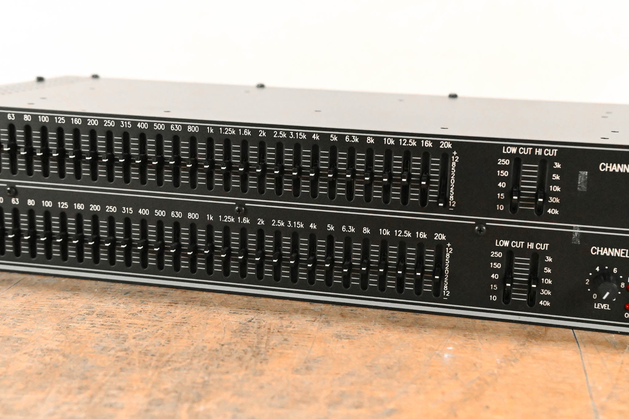Rane ME 60 Two-Channel 31-Band Graphic Equalizer